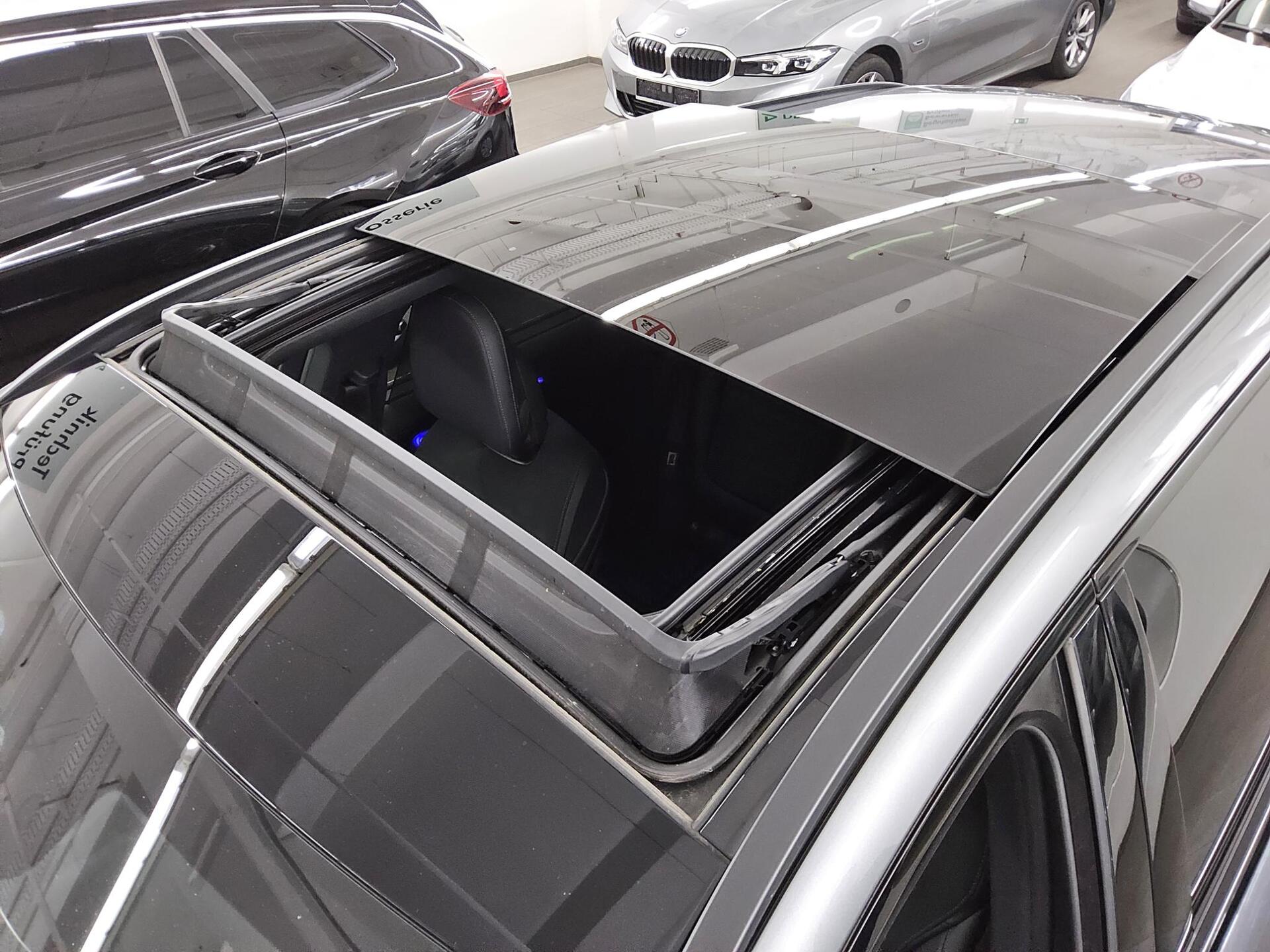 Mercedes-Benz C 220 T d AMG-Line Navi DigiLight MBUX+ Pano HuD 13