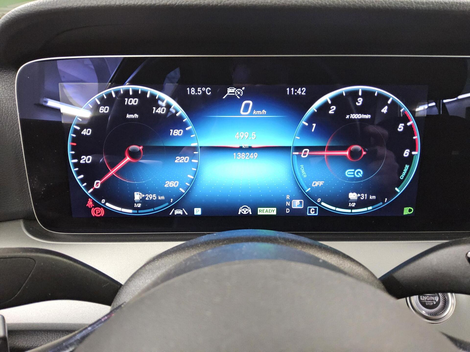 Mercedes-Benz E 300 de Avantgarde Navi LED Widescreen AHK RfK 8