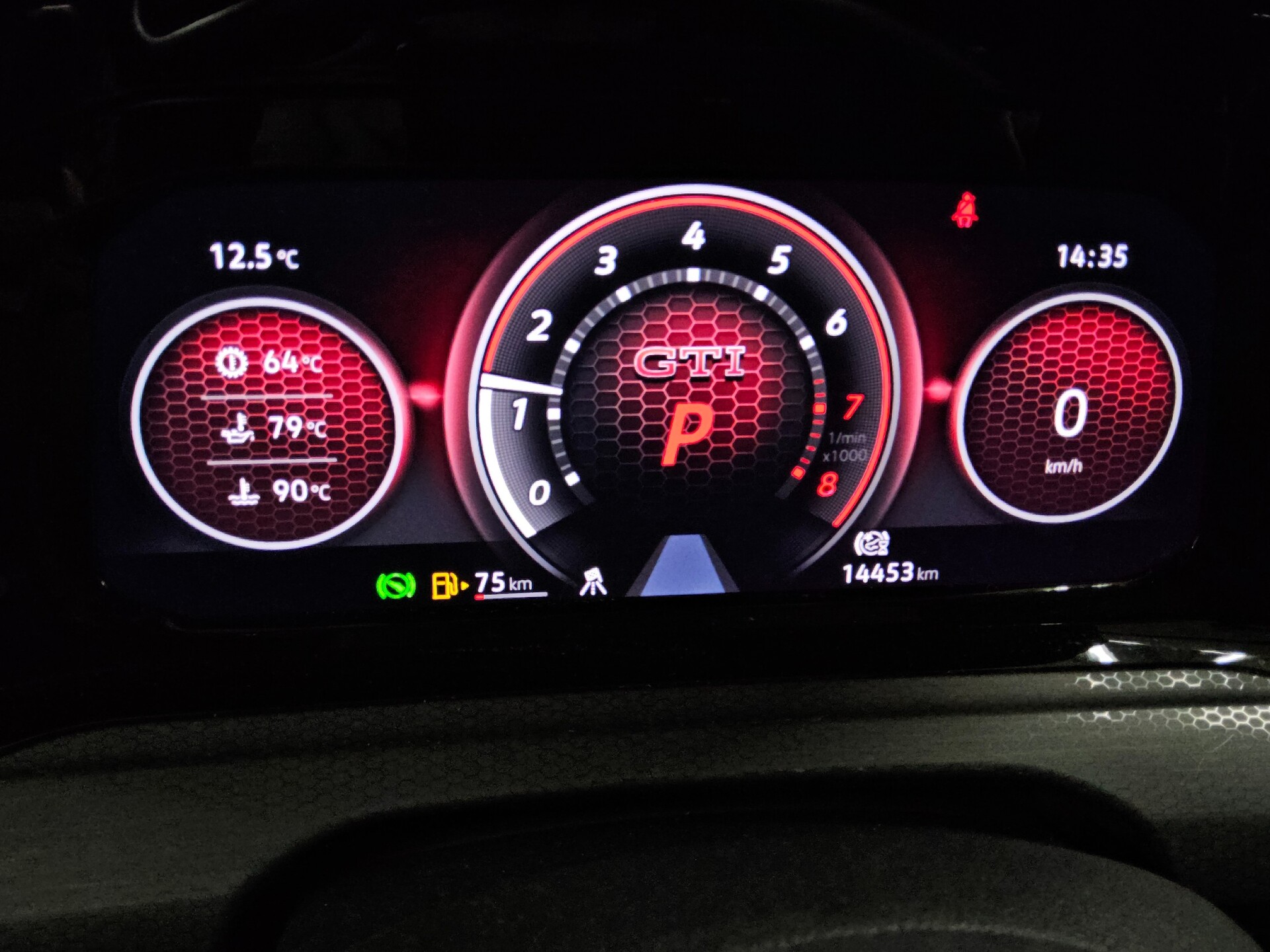 Volkswagen Golf-8 2.0 TSI GTI LED+ DC 8