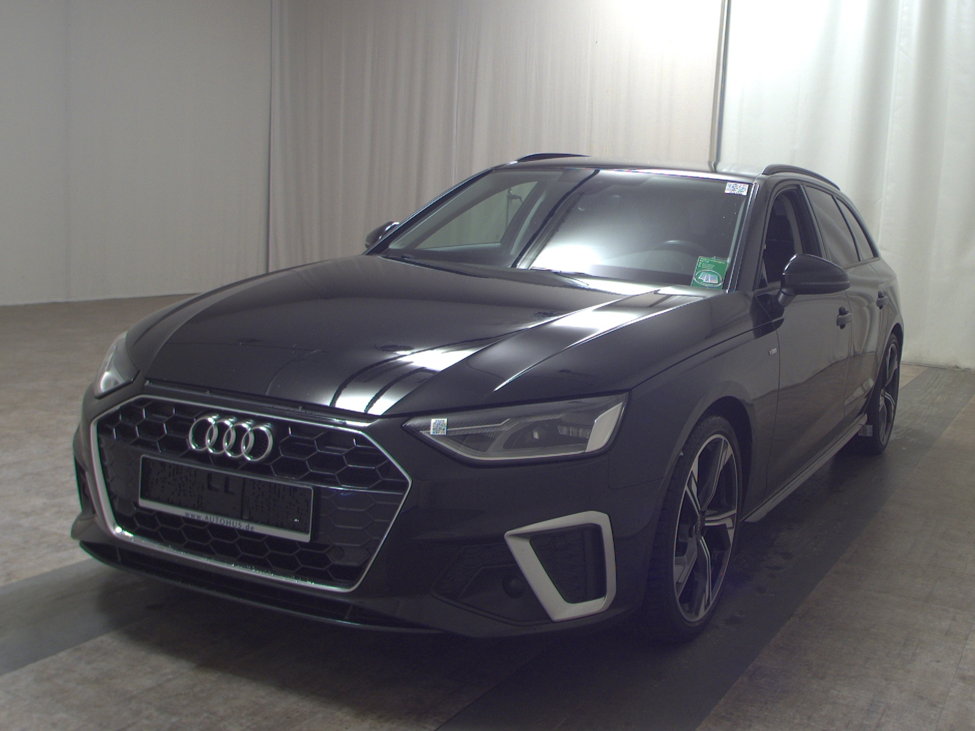 Audi A4 Avant 35 TDI S-Line Navi LED vc RfK ACC PDC 2