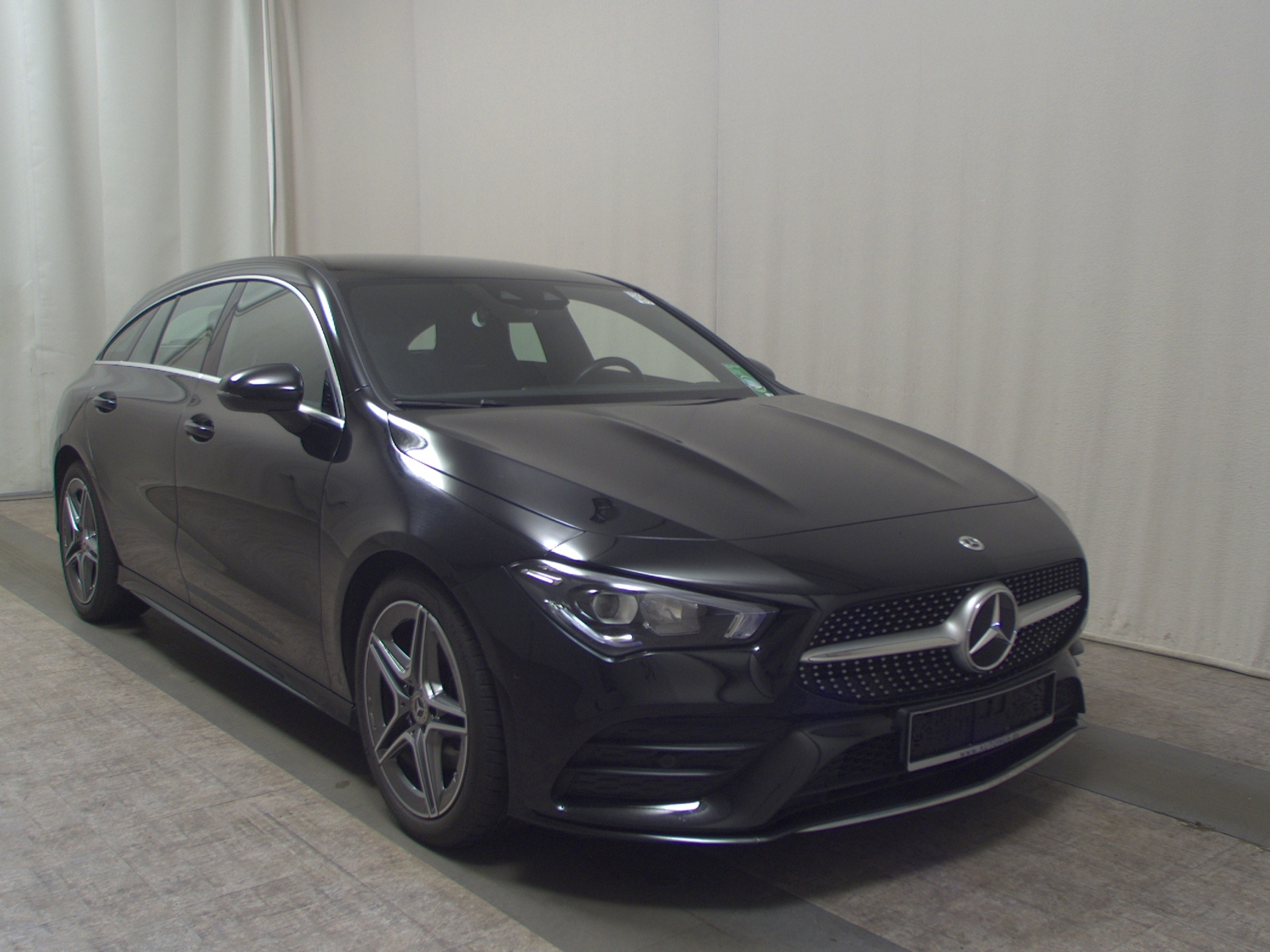 Mercedes-Benz CLA 200 SB d AMG-Line Navi LED PDC Shz Tempomat 3