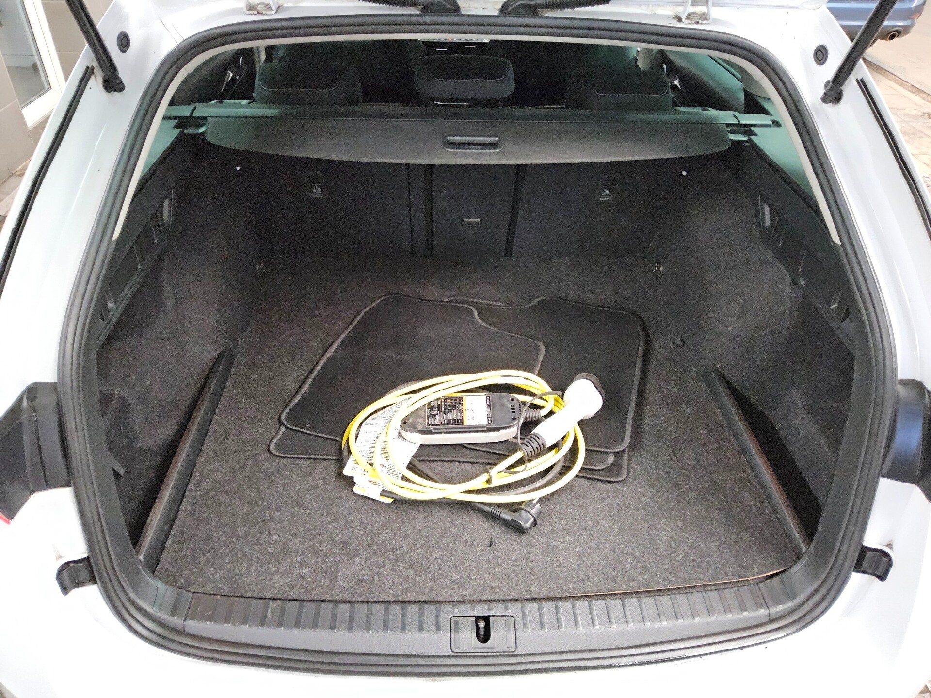 Skoda Octavia Kombi 1.4 TSI iV Ambition Navi LED vc 12