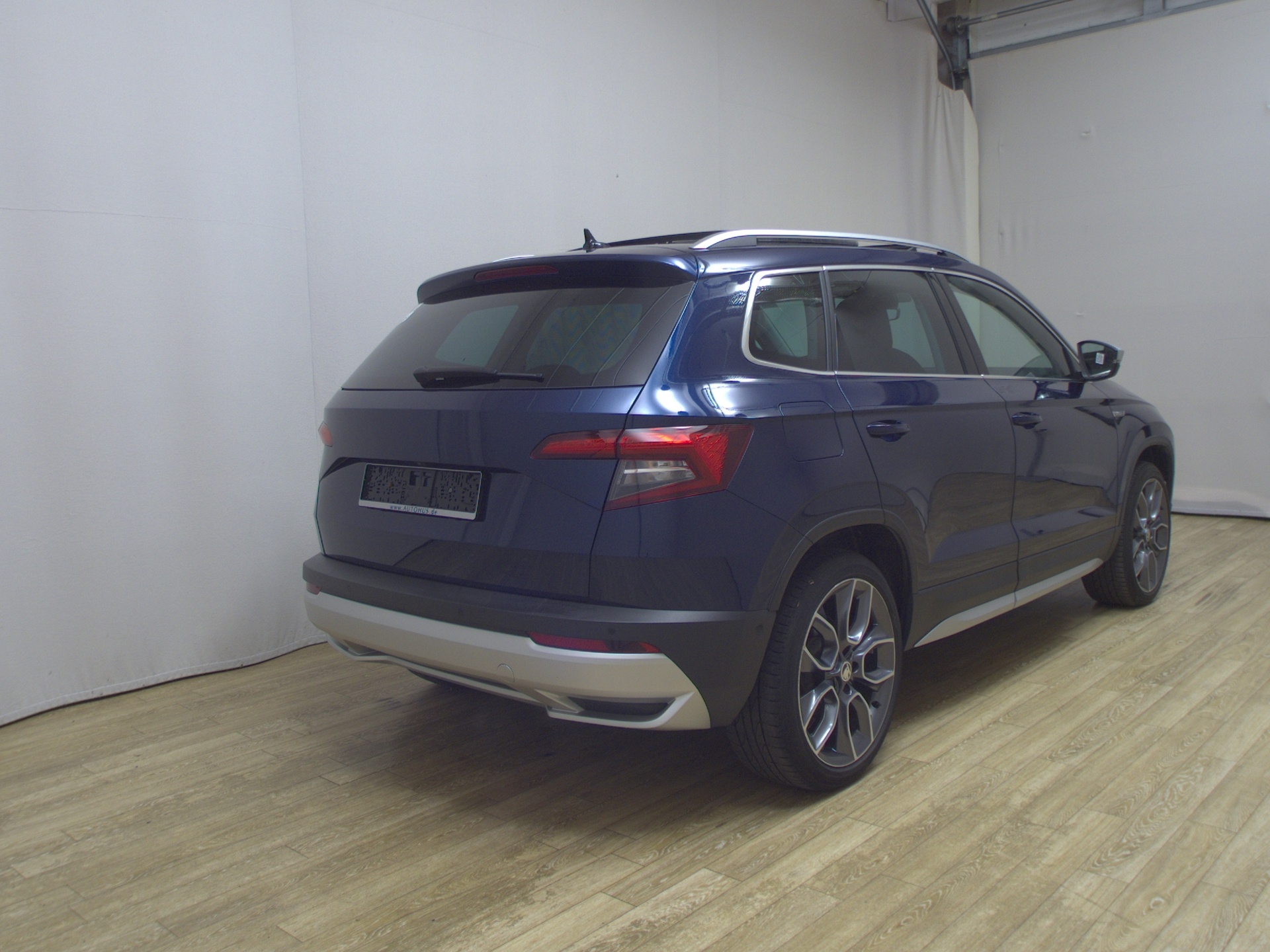 Skoda Karoq 2.0 TDI 4x4 Scout Navi LED vc Pano 4