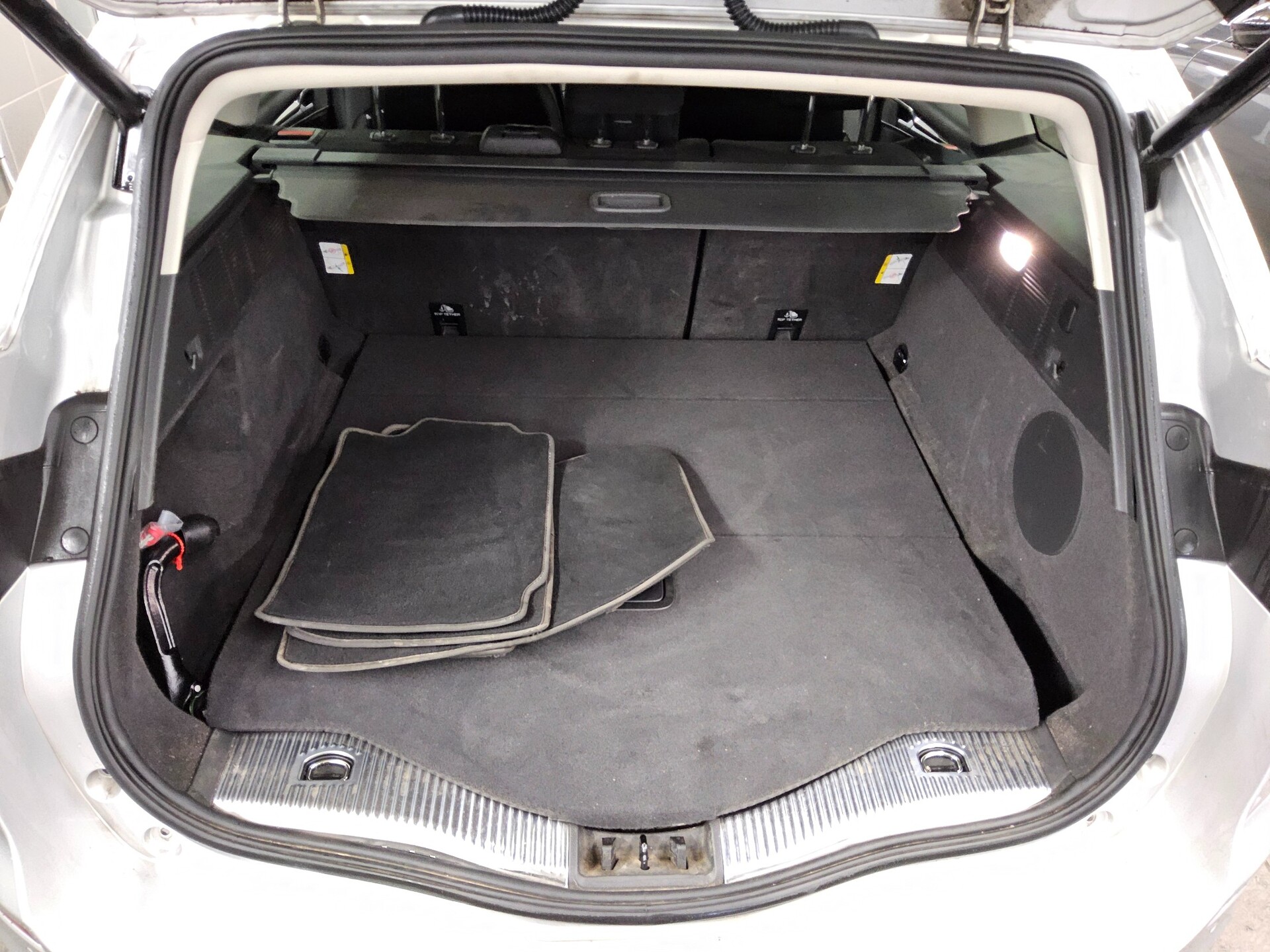 Ford Mondeo Turnier 2.0 EB Titanium Navi LED AHK ACC 11