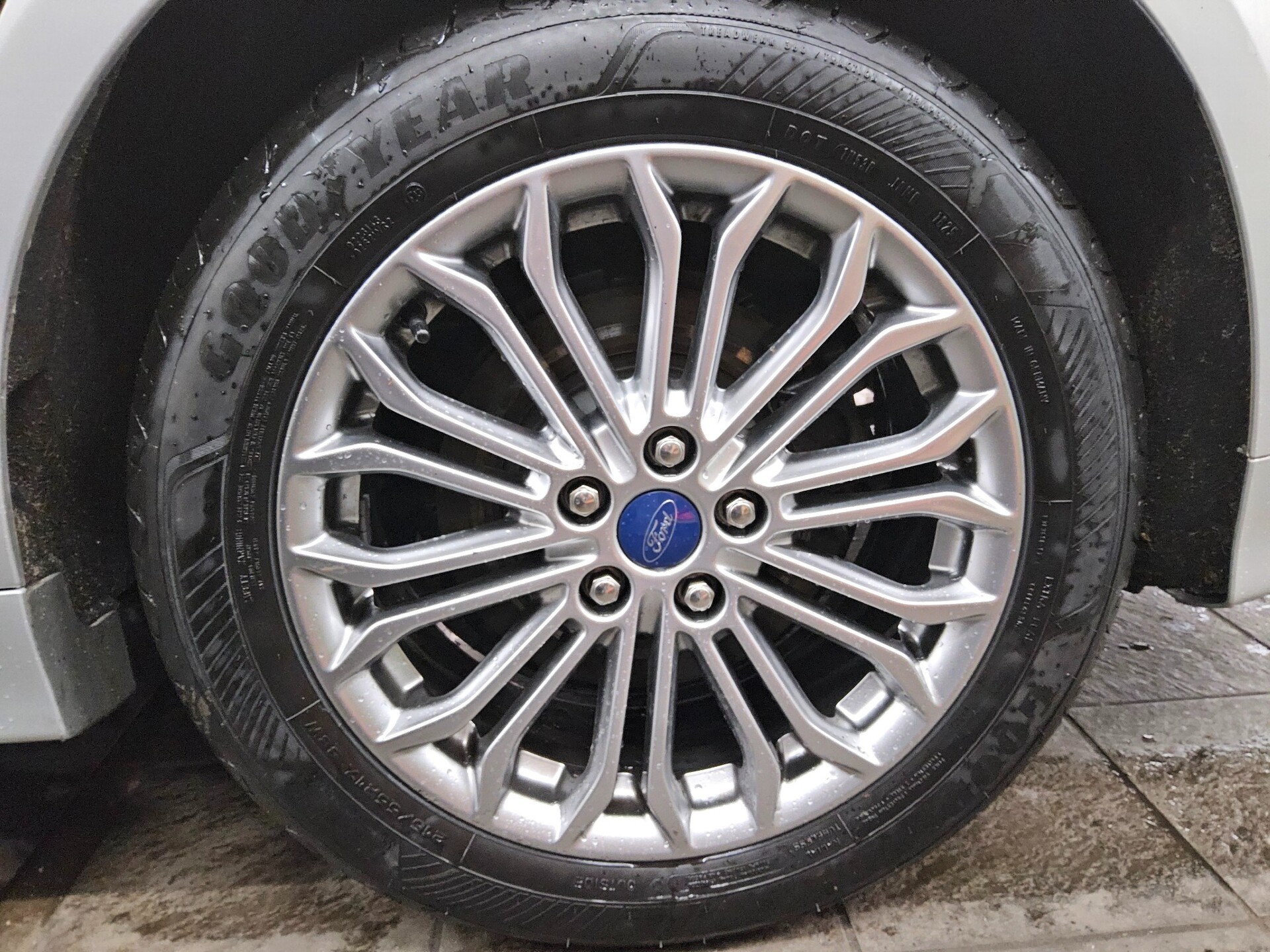 Ford Mondeo Turnier 2.0 EB Titanium Navi LED AHK ACC 10