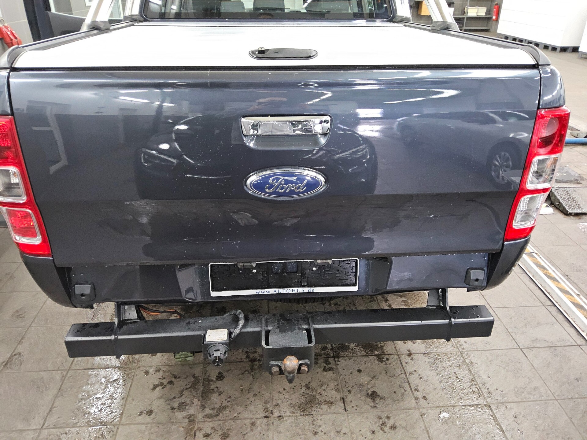 Ford Ranger 2.0 TDCI 4x4 Panther XLT DOKA Navi AHK 12