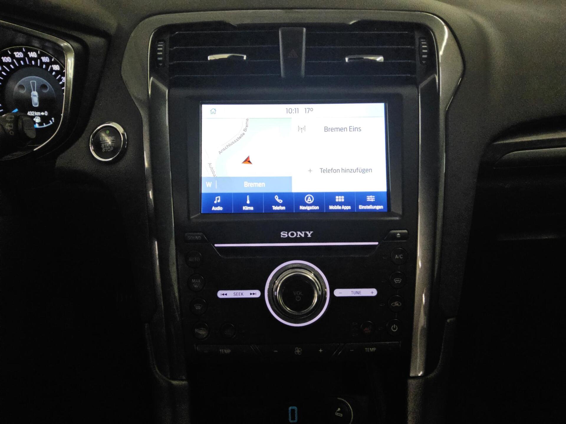 Ford Mondeo Turnier 2.0 EB Titanium Navi LED RFK AHK 7