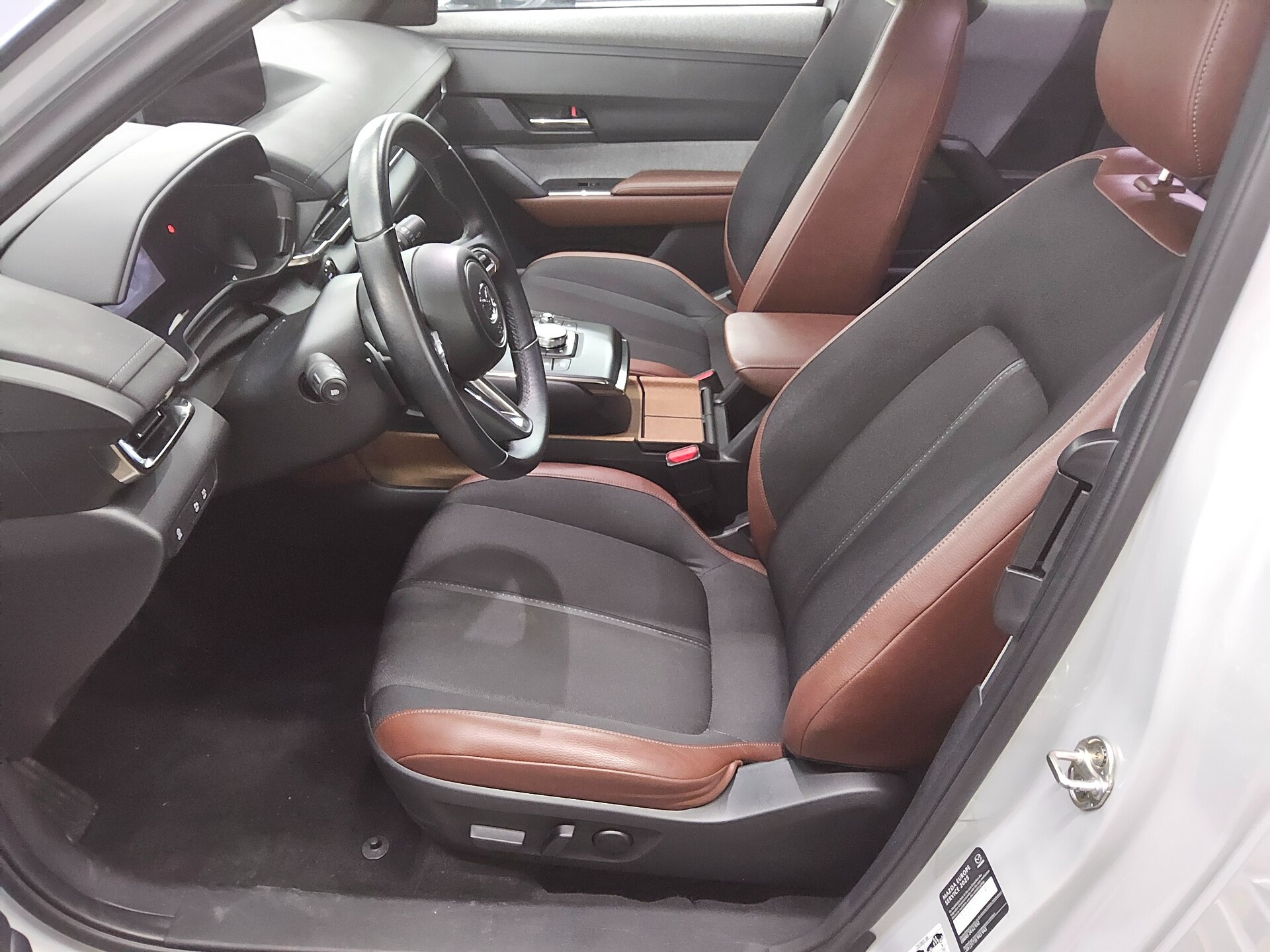 Mazda MX-30 e-SKYACTIV First Ed. Navi LED Shz HuD PDC 9