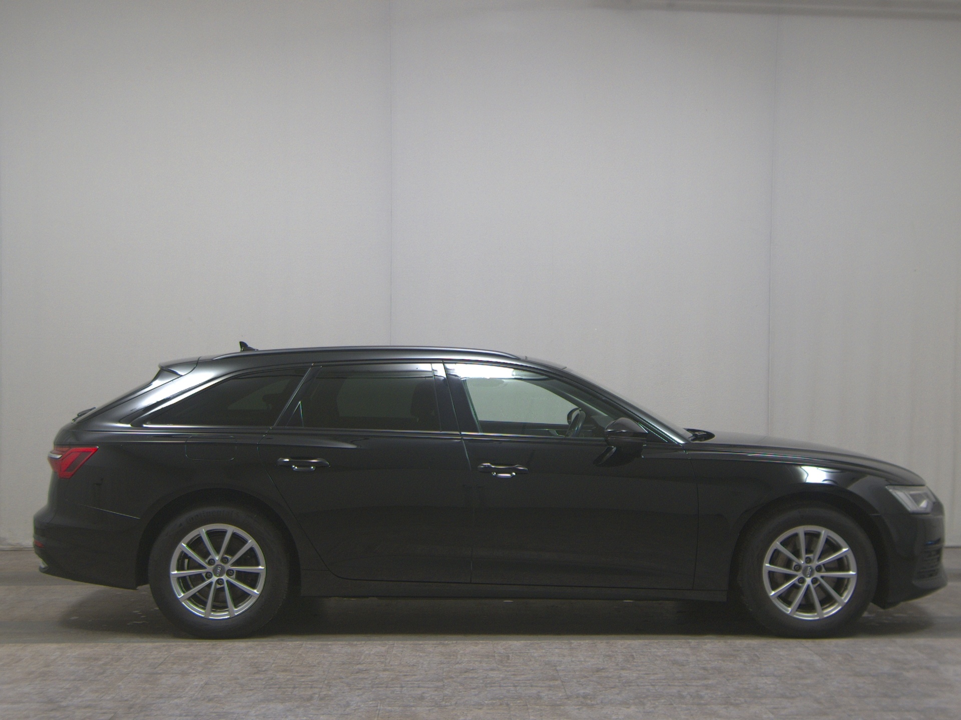 Audi A6 Avant 45 TDI Qu. Navi Matrix-LED Pano RFK ACC