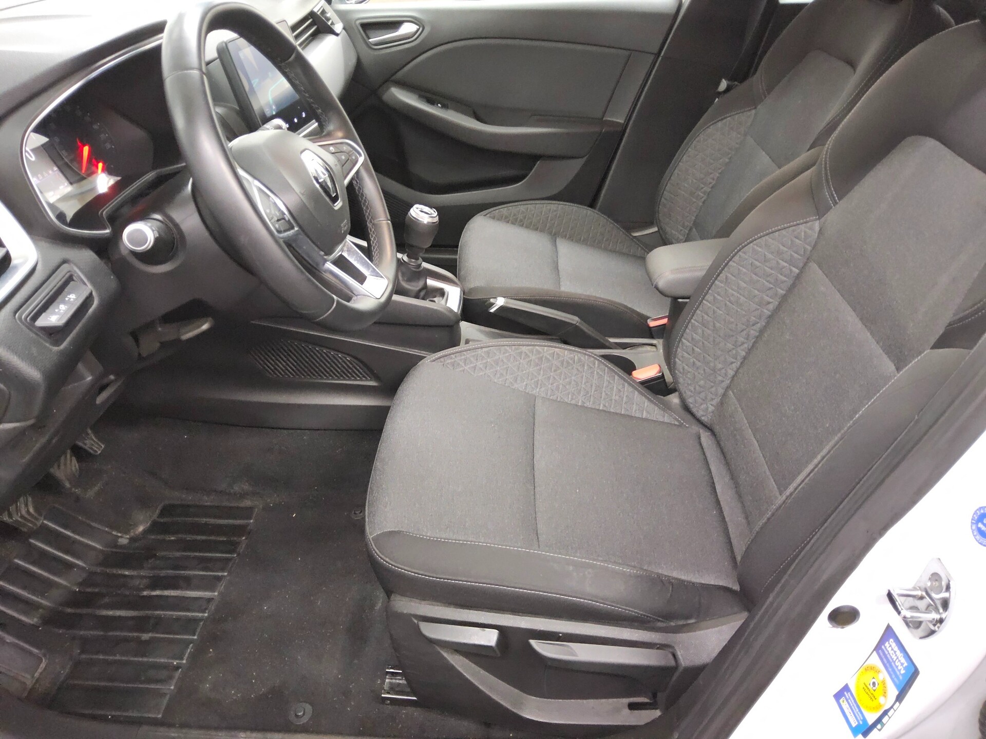 Renault Clio 1.5 BLUE dCi Business Ed. Navi LED Shz PDC 8