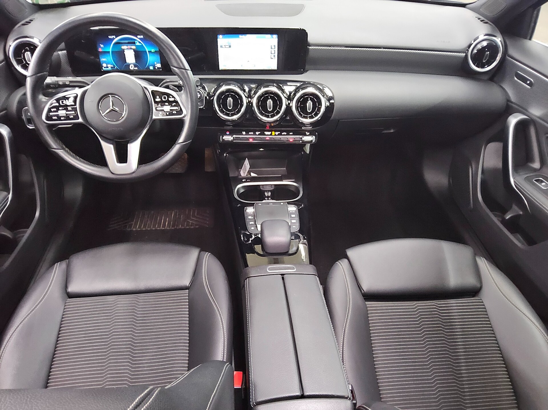 Mercedes-Benz A 200 d Progressive T-Leder Navi LED Pano SHZ 5