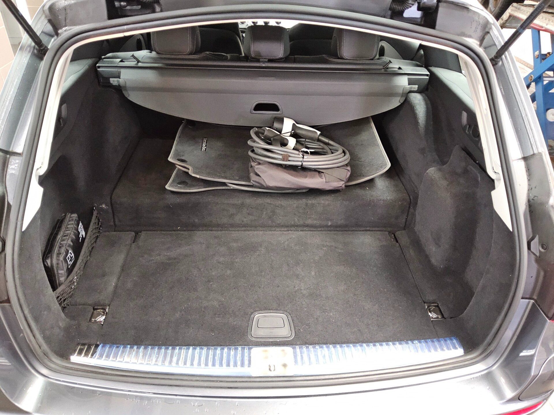 Mercedes-Benz E 300 T de Avantgarde Navi LED Widescr. RFK 12