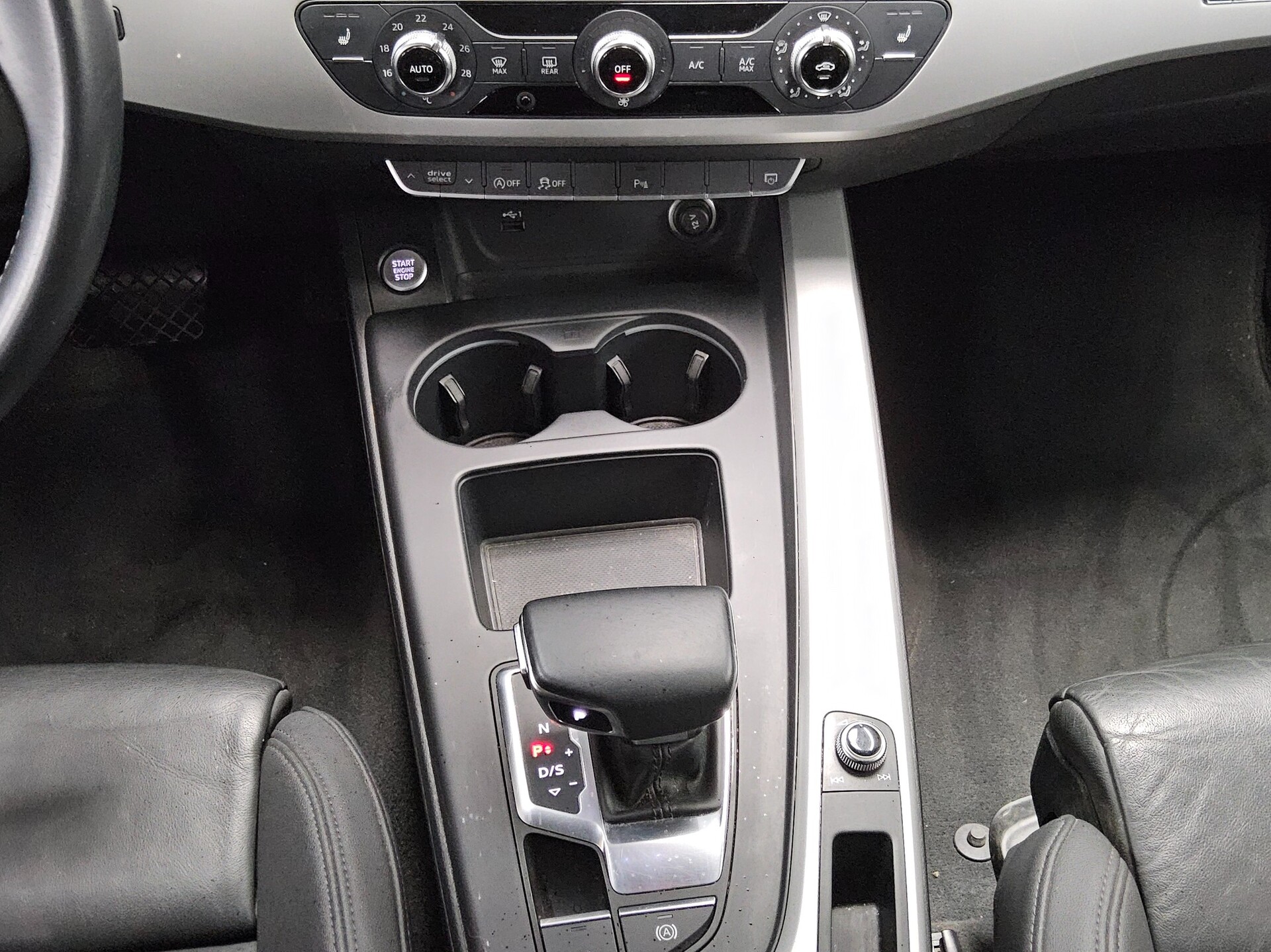 Audi A4 Avant 45 TDI Qu. Leder Sports. Navi LED ACC 6