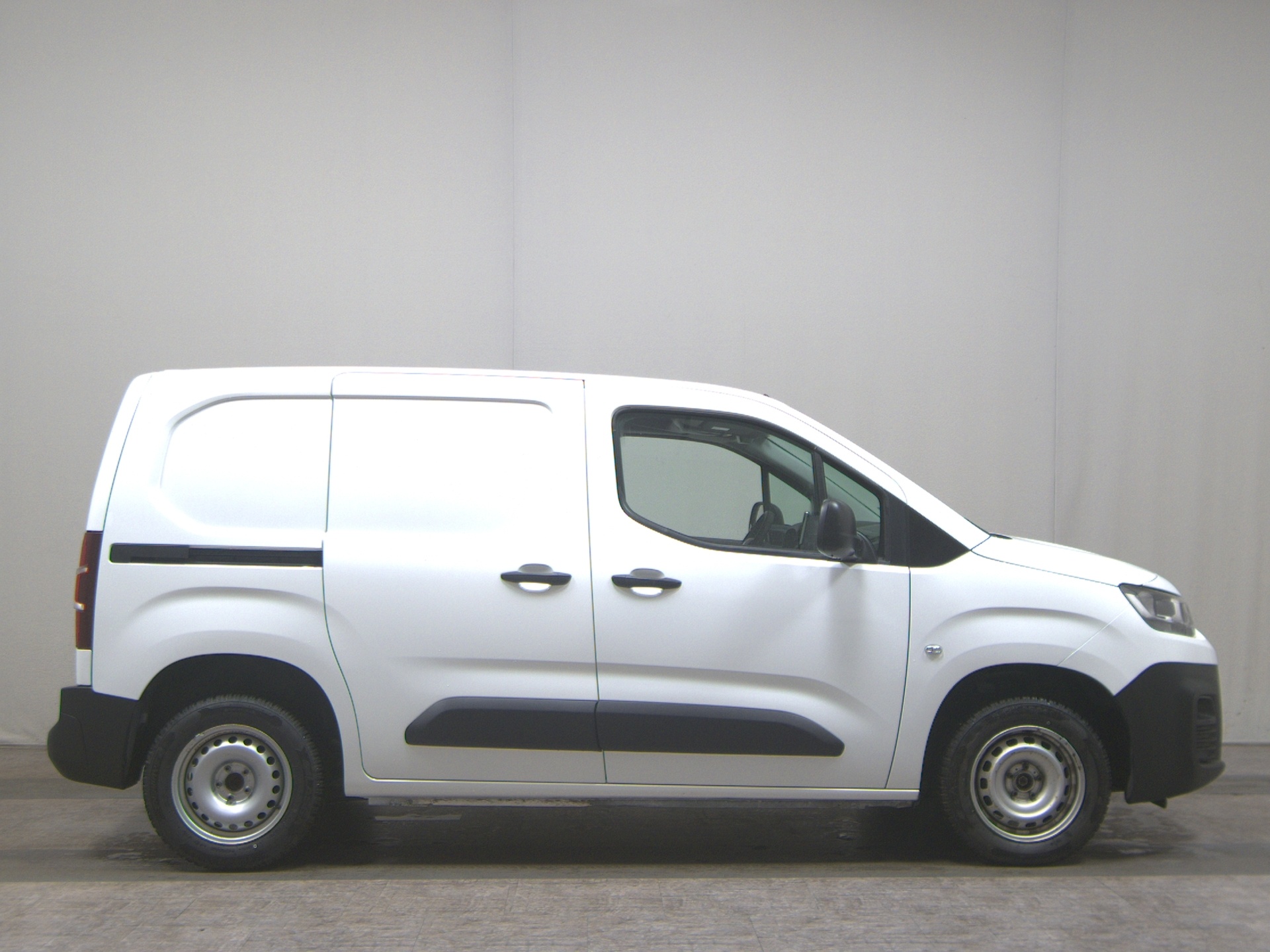 Citroën Berlingo 1.5 BlueHDI L1H1 3-Sitzer Navi Klima BT