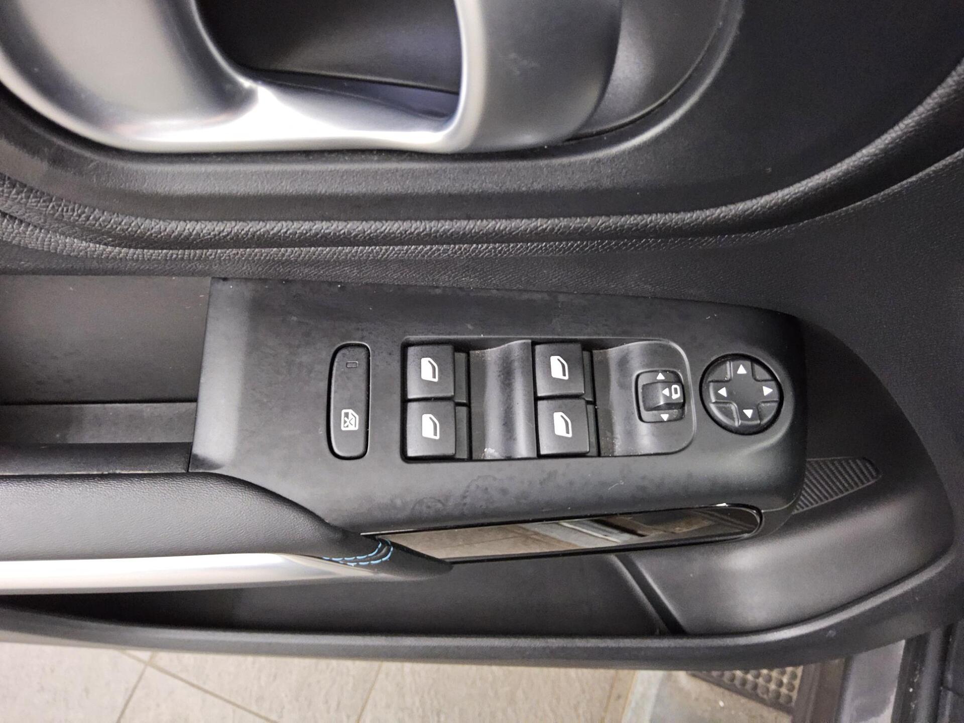 Citroën C5 Aircross 1.2 PureTech Shine Navi LED Pano RfK 10