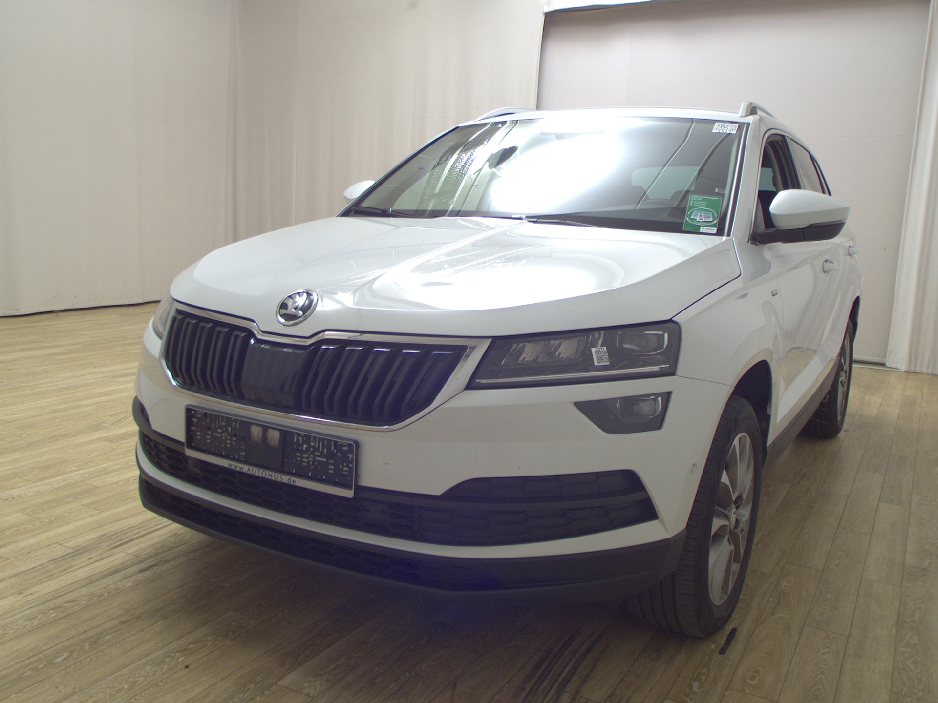 Skoda Karoq 1.5 TSI Clever Navi LED RfK ACC PDC Shz 2