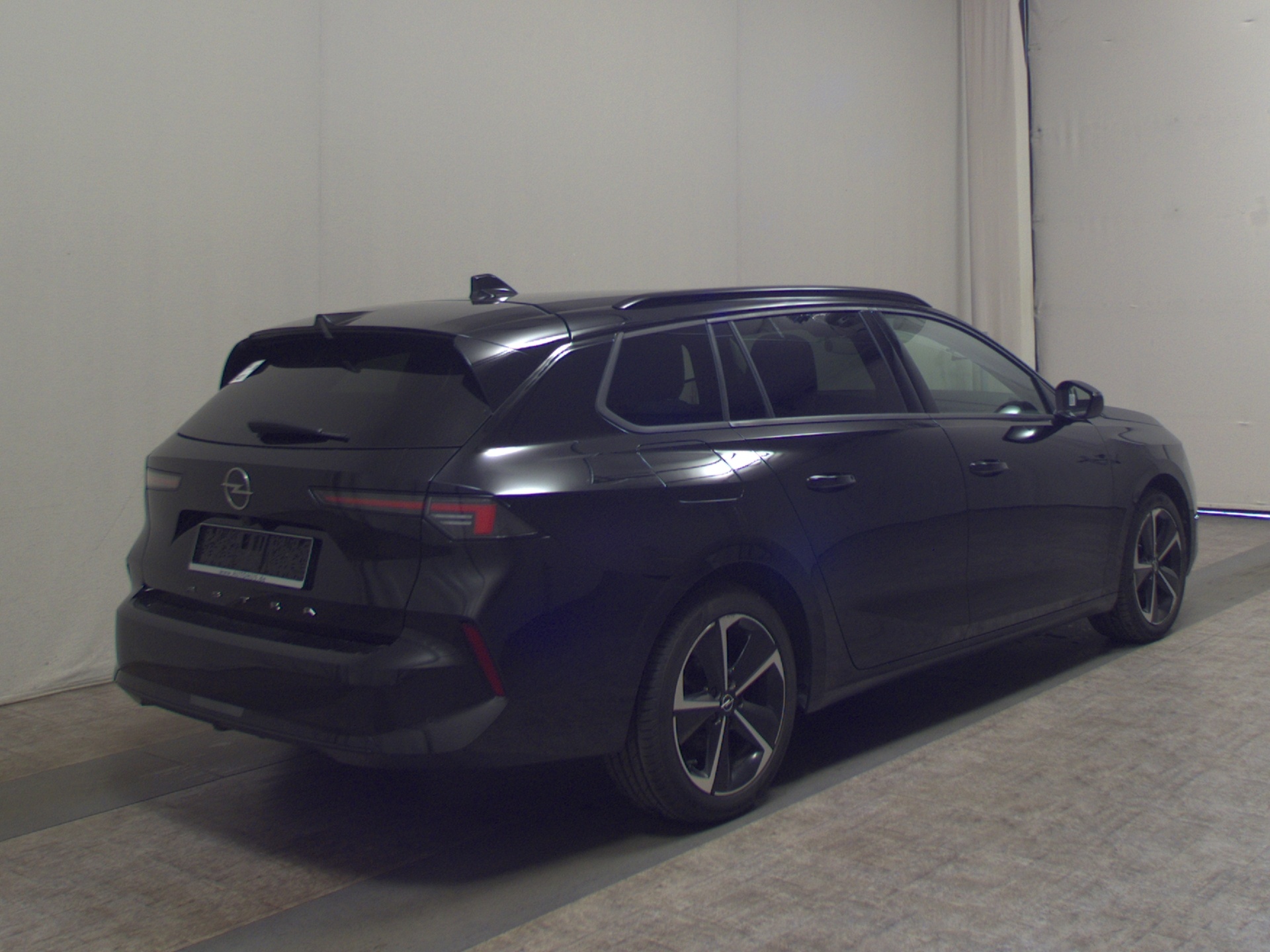 Opel Astra ST 1.5 D Business Elegance Navi LED AHK 4