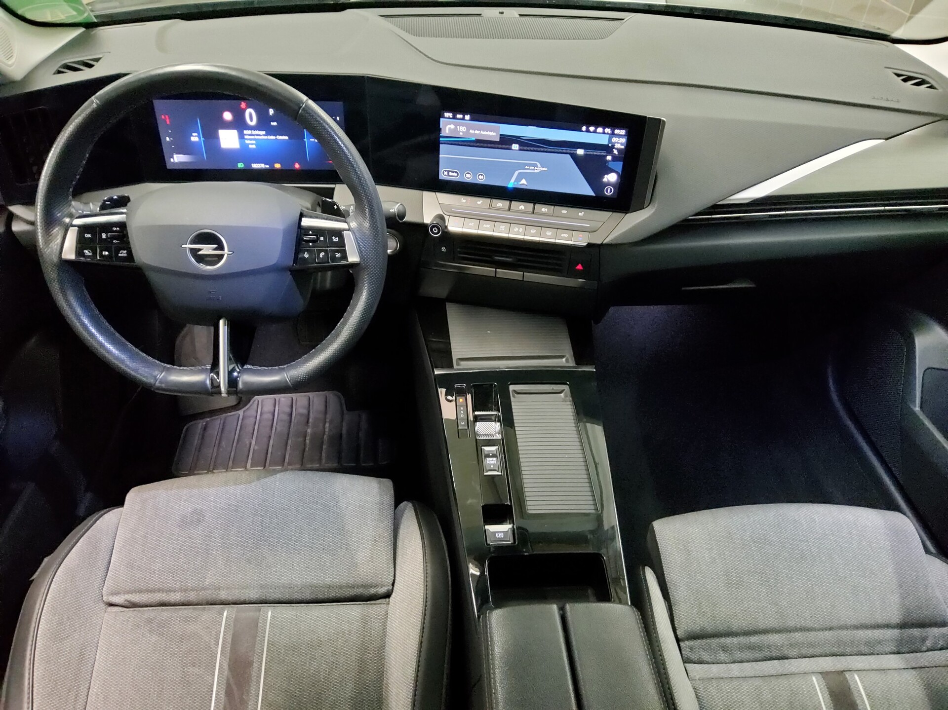 Opel Astra ST 1.5 D Business Elegance Navi LED AHK 5