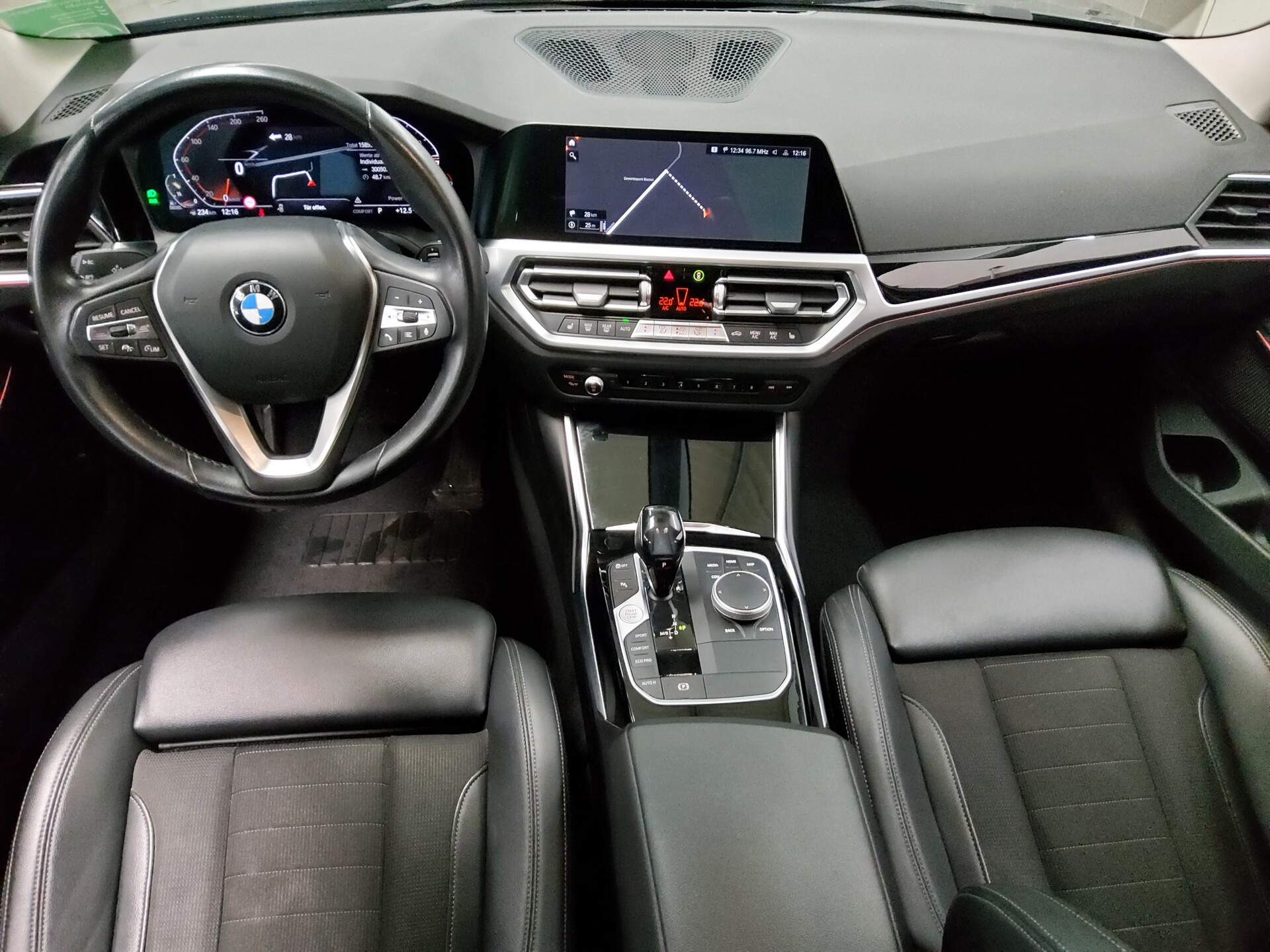 BMW 320dA Touring Sport-Line T-Leder Navi LED LC Pro 5