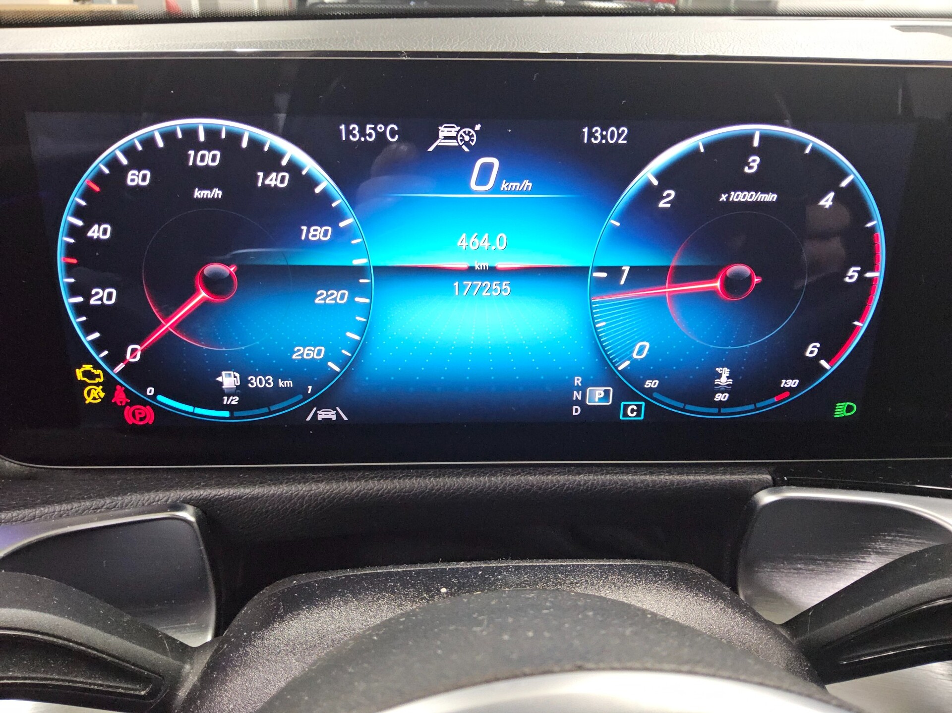 Mercedes-Benz GLB 200 d Progressive T-Leder Navi LED RfK Dist+ 8