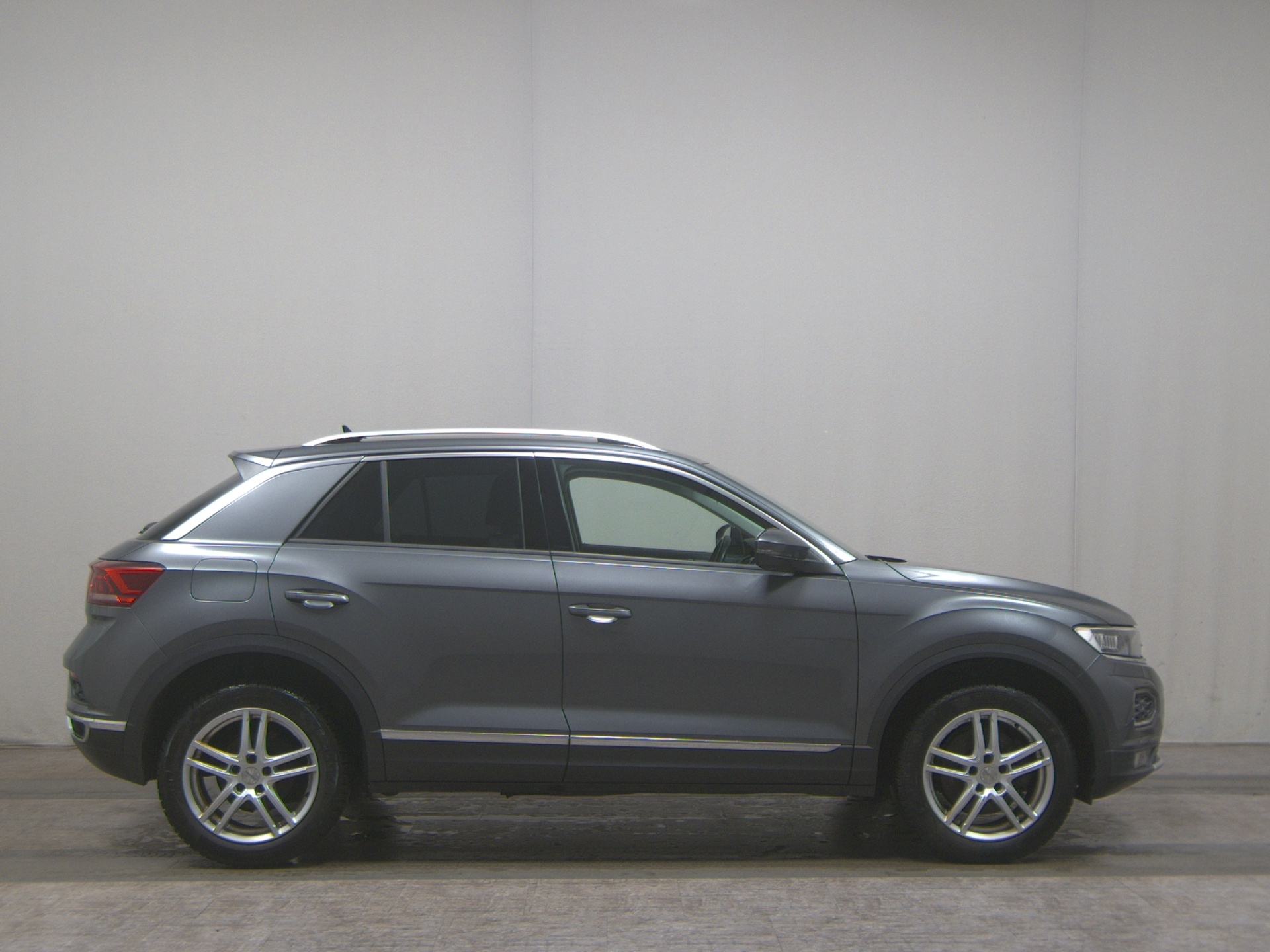 Volkswagen T-Roc 2.0 TDI Sport LED AID ACC RfK PDC Shz BT