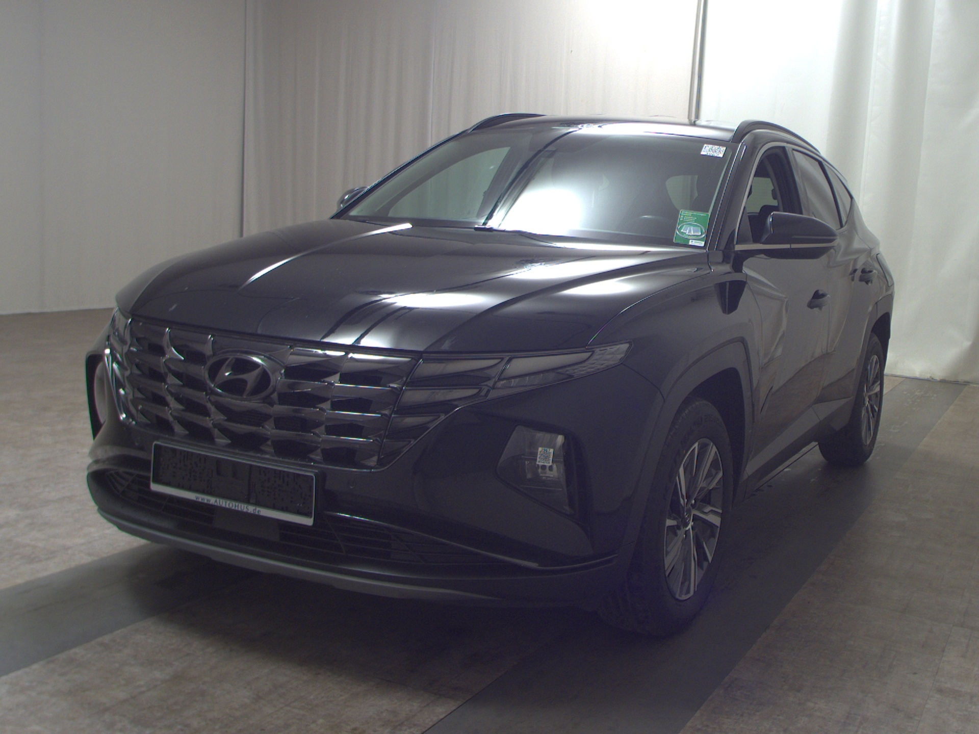 Hyundai Tucson 1.6 T-GDI Trend Navi LED AHK RfK PDC Shz 2