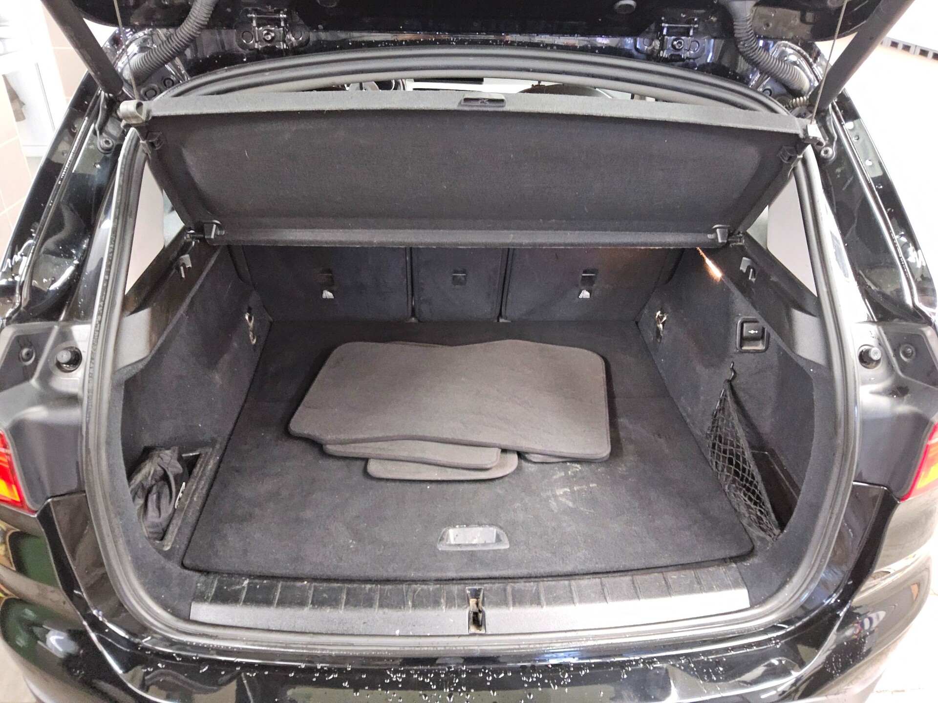 BMW X1 sDrive18d Advantage Navi HuD AHK RfK PDC Shz 11