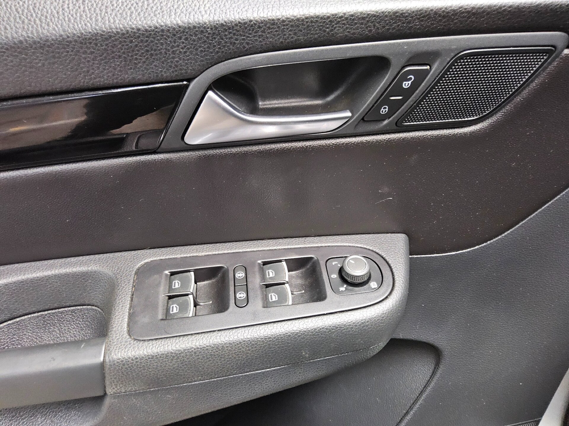 Seat Alhambra 2.0 TDI FR-Line 7-Sitzer Navi Xenon AHK 9