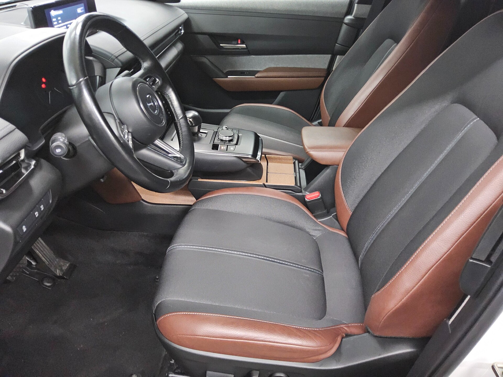 Mazda MX-30 e-SKYACTIV T-Leder Navi LED Head-up RFK 8