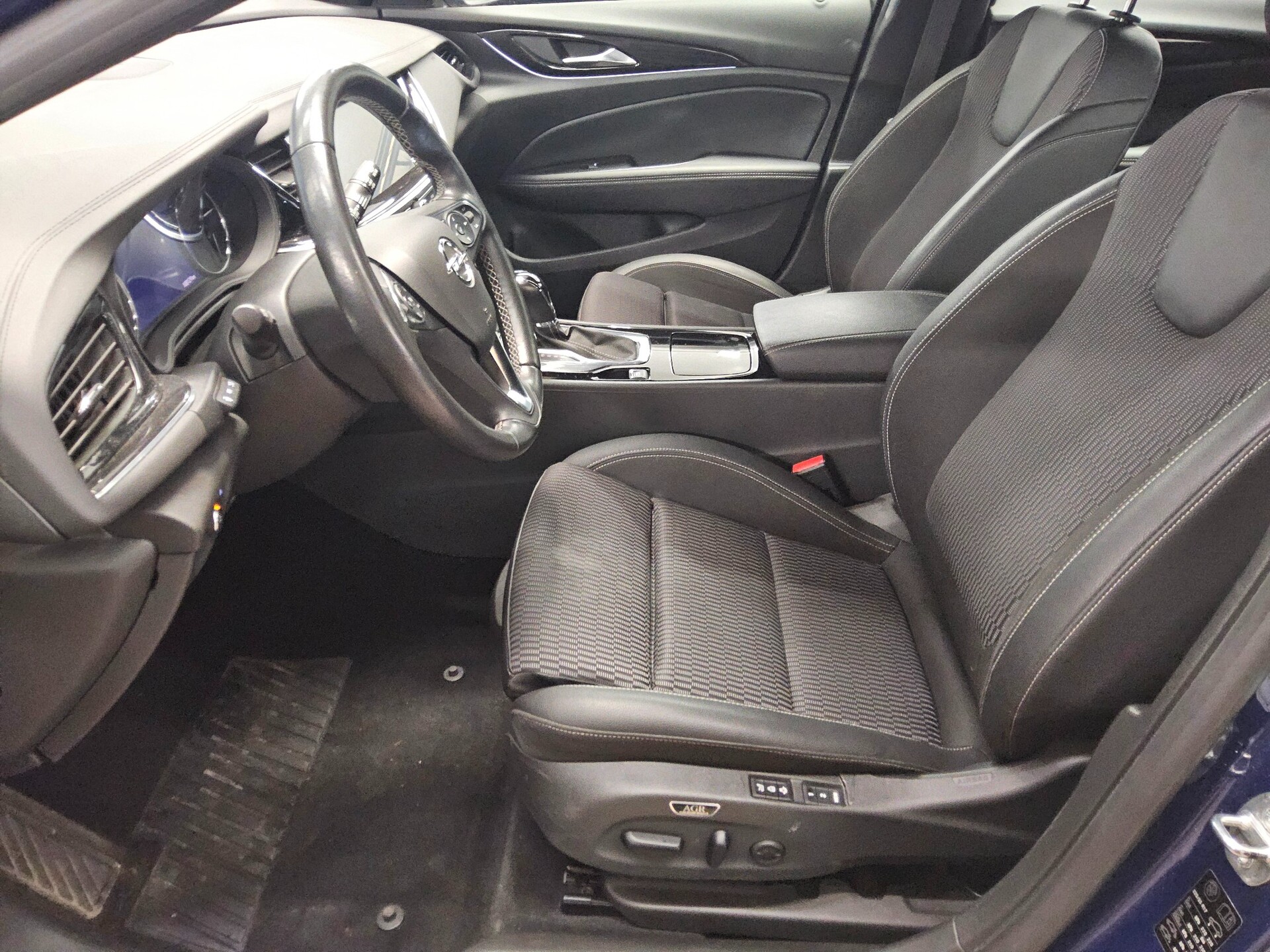 Opel Insignia ST 2.0 CDTI Elegance Navi LED HuD RfK 8