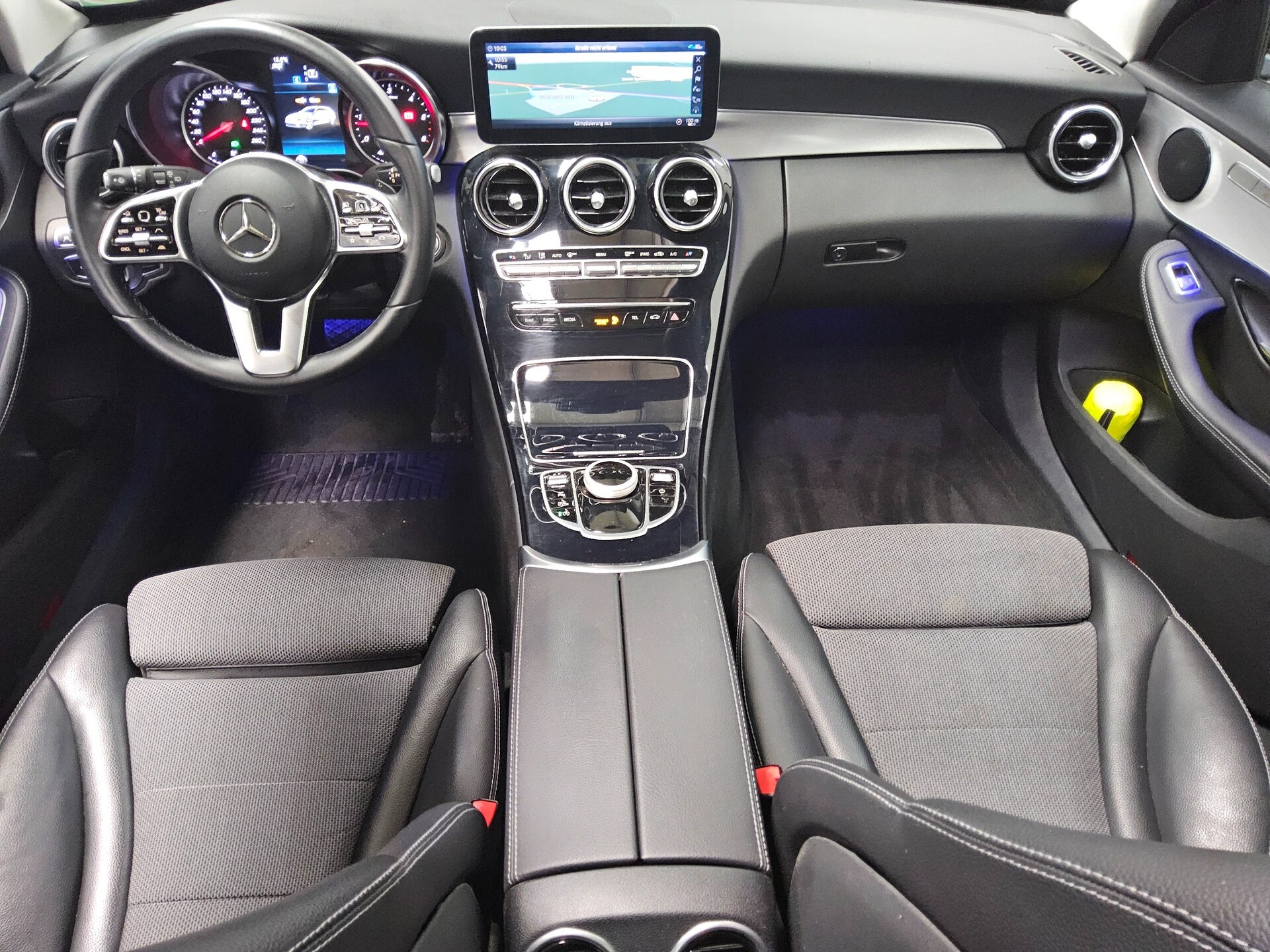 Mercedes-Benz C 200 T d Avantgarde Navi Multibeam Pano RFK 5