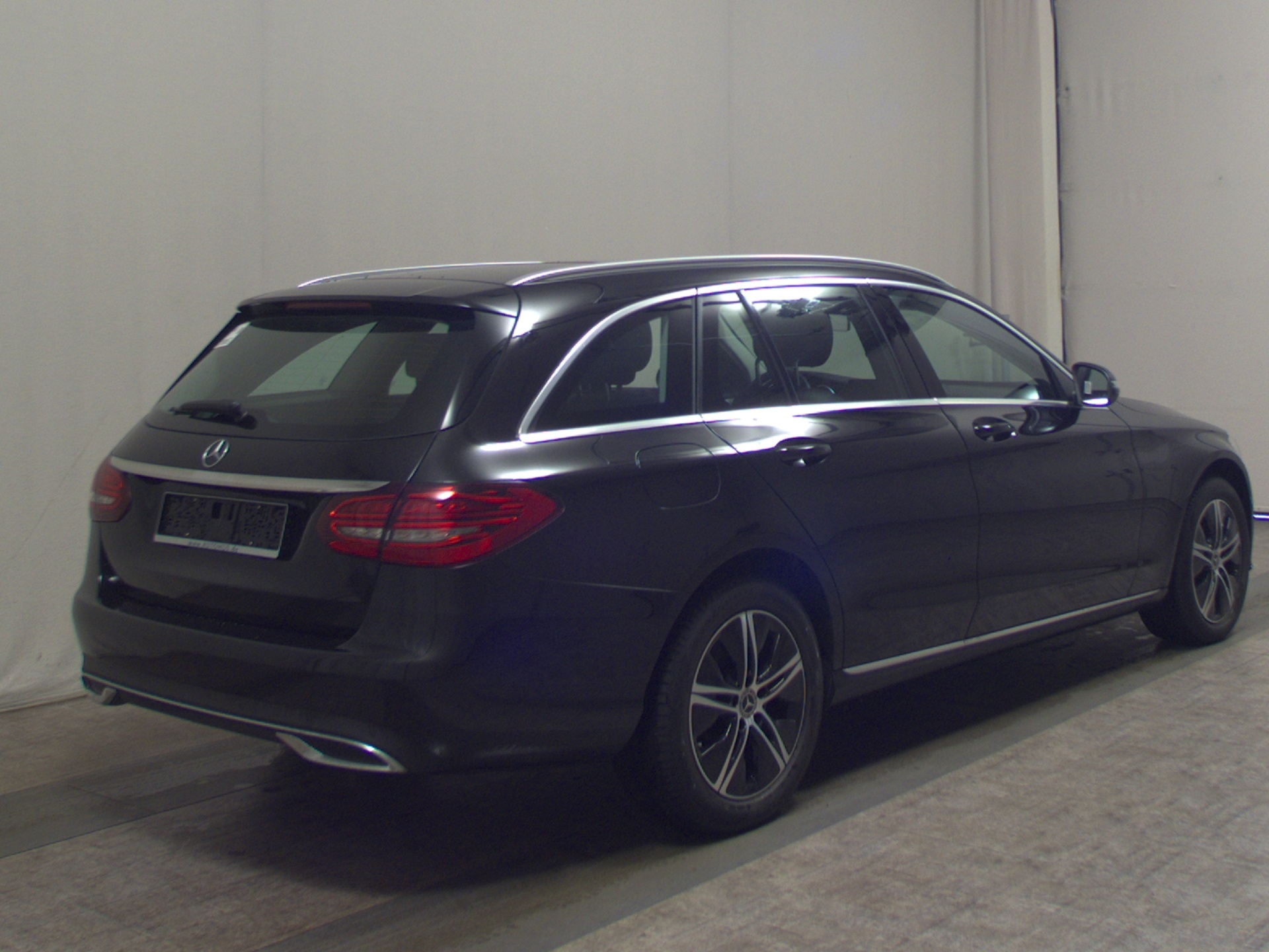 Mercedes-Benz C 200 T d Avantgarde Navi Multibeam Pano RFK 4