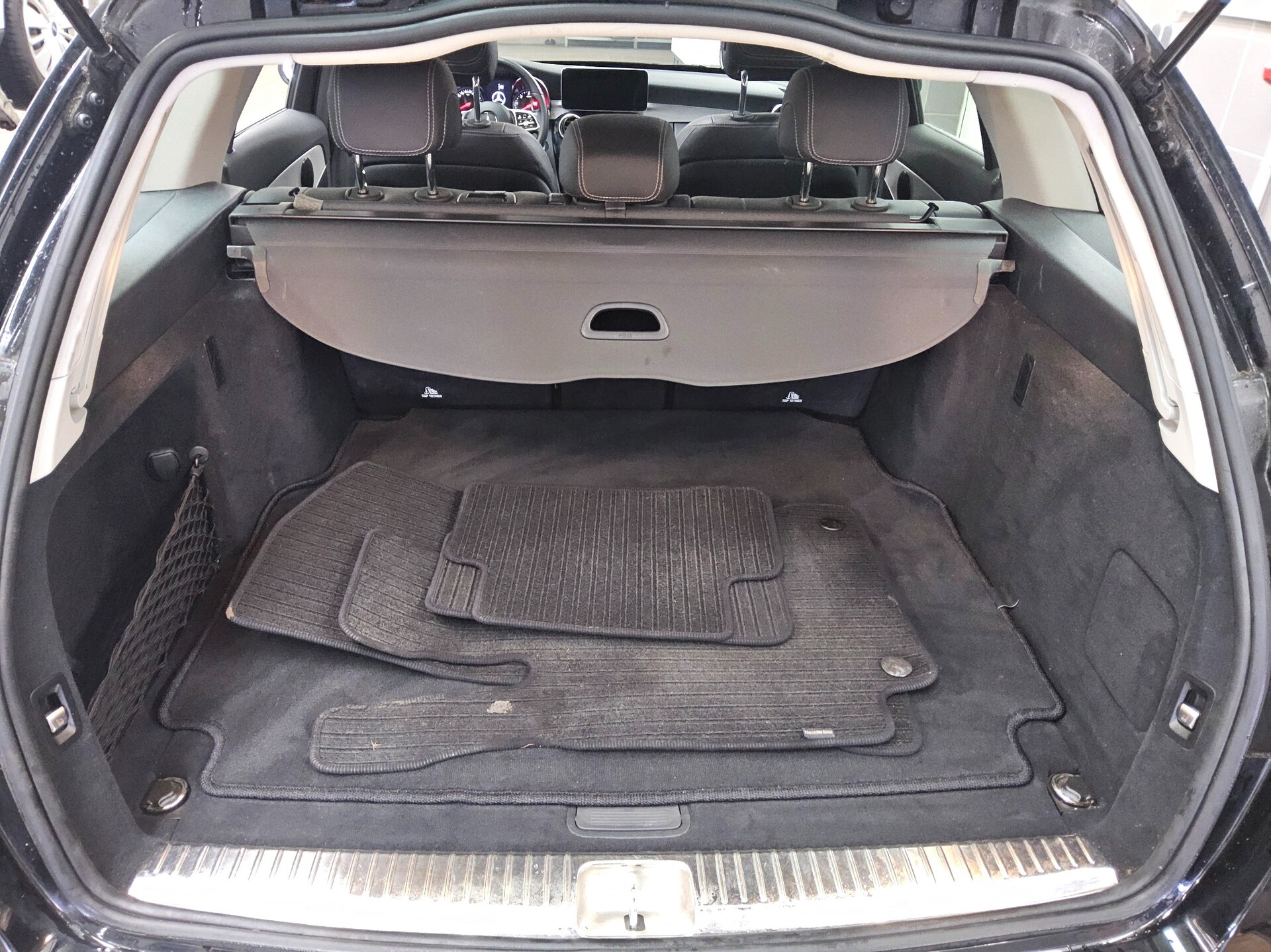 Mercedes-Benz C 200 T d Avantgarde Navi Multibeam Pano RFK 11