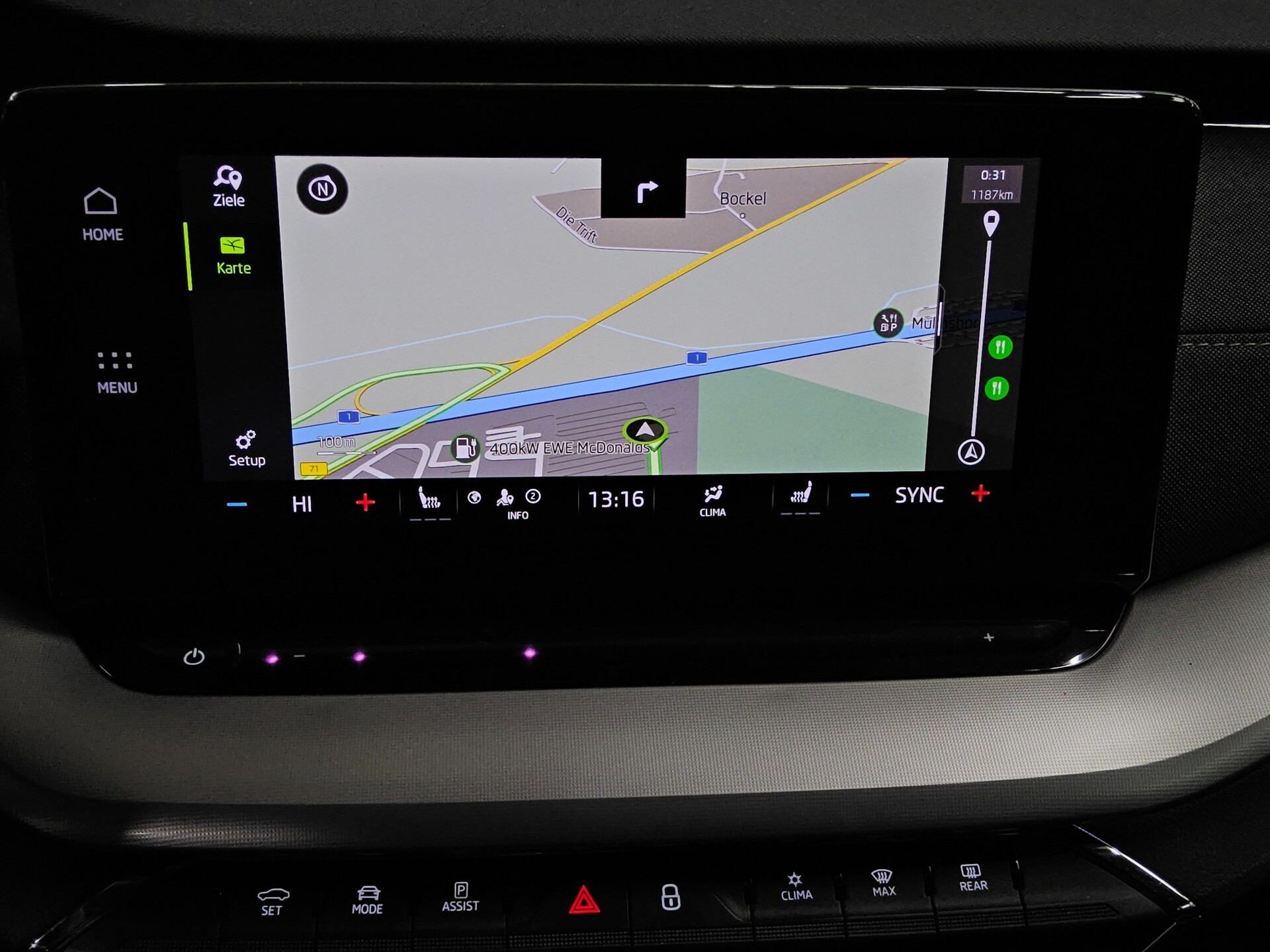 Skoda Octavia Kombi 1.5 TSI Style Navi LED vc HuD RfK 7