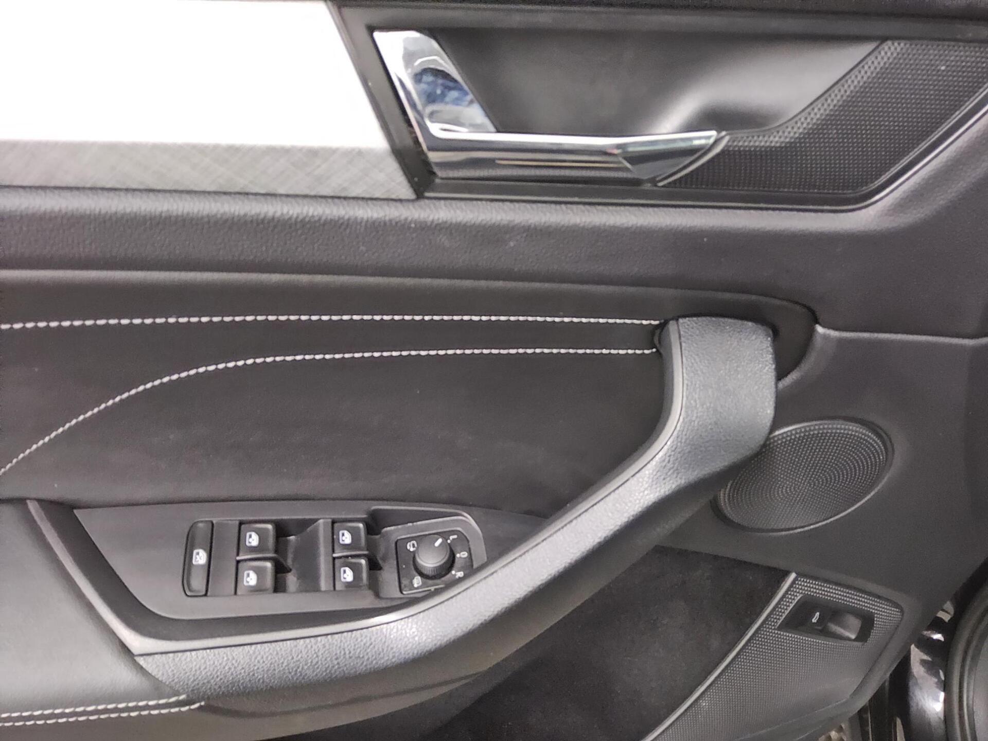 Skoda Kodiaq 1.5 TSI Tour Navi LED RfK ACC PDC 9