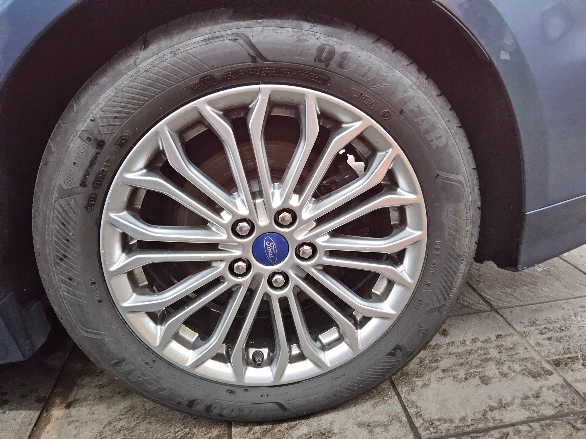 Ford Mondeo Turnier 2.0 EB Titanium Navi AHK RFK DAB 10