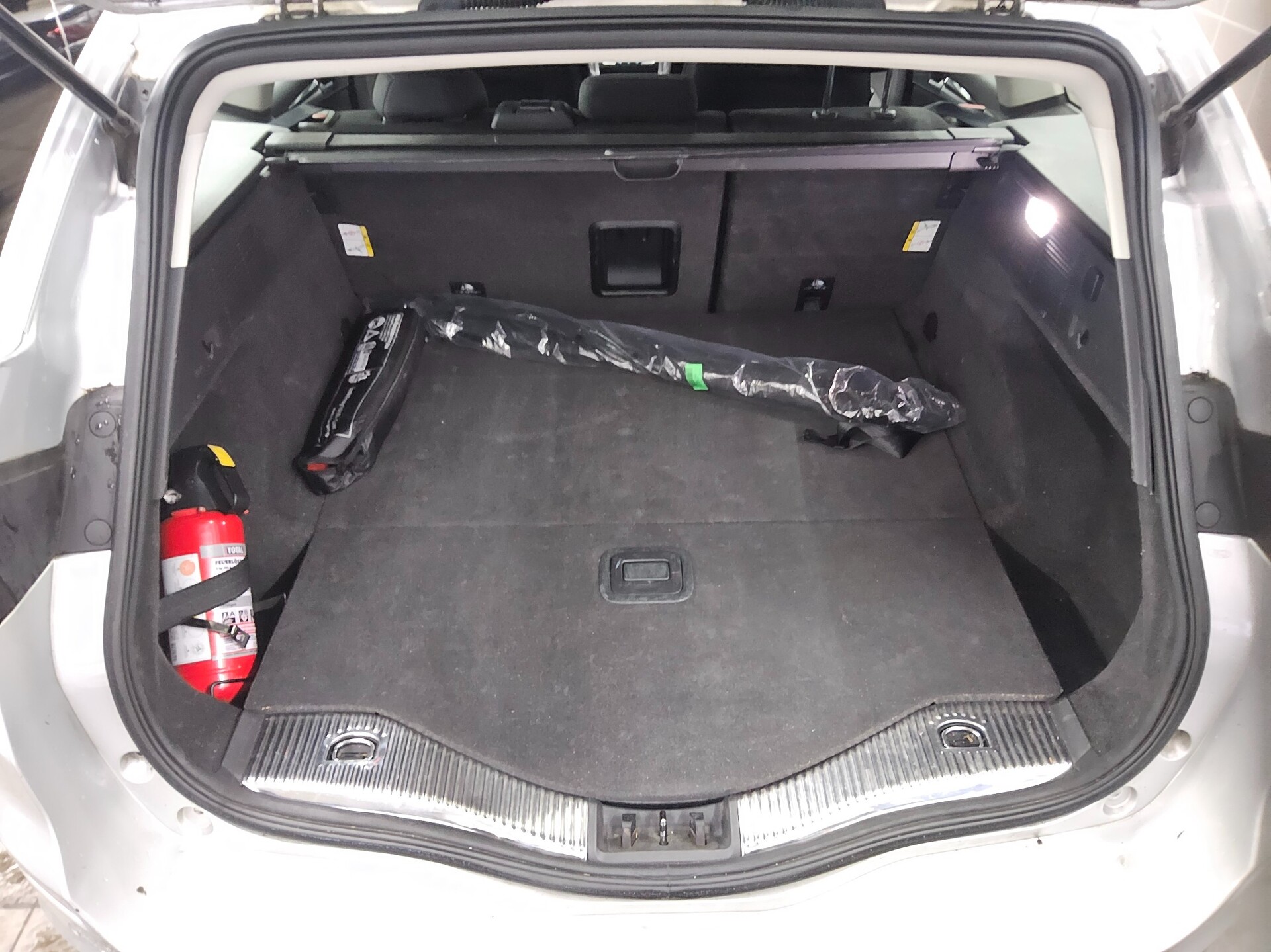 Ford Mondeo Turnier 2.0 EB Trend Navi RFK 4xSHZ 11