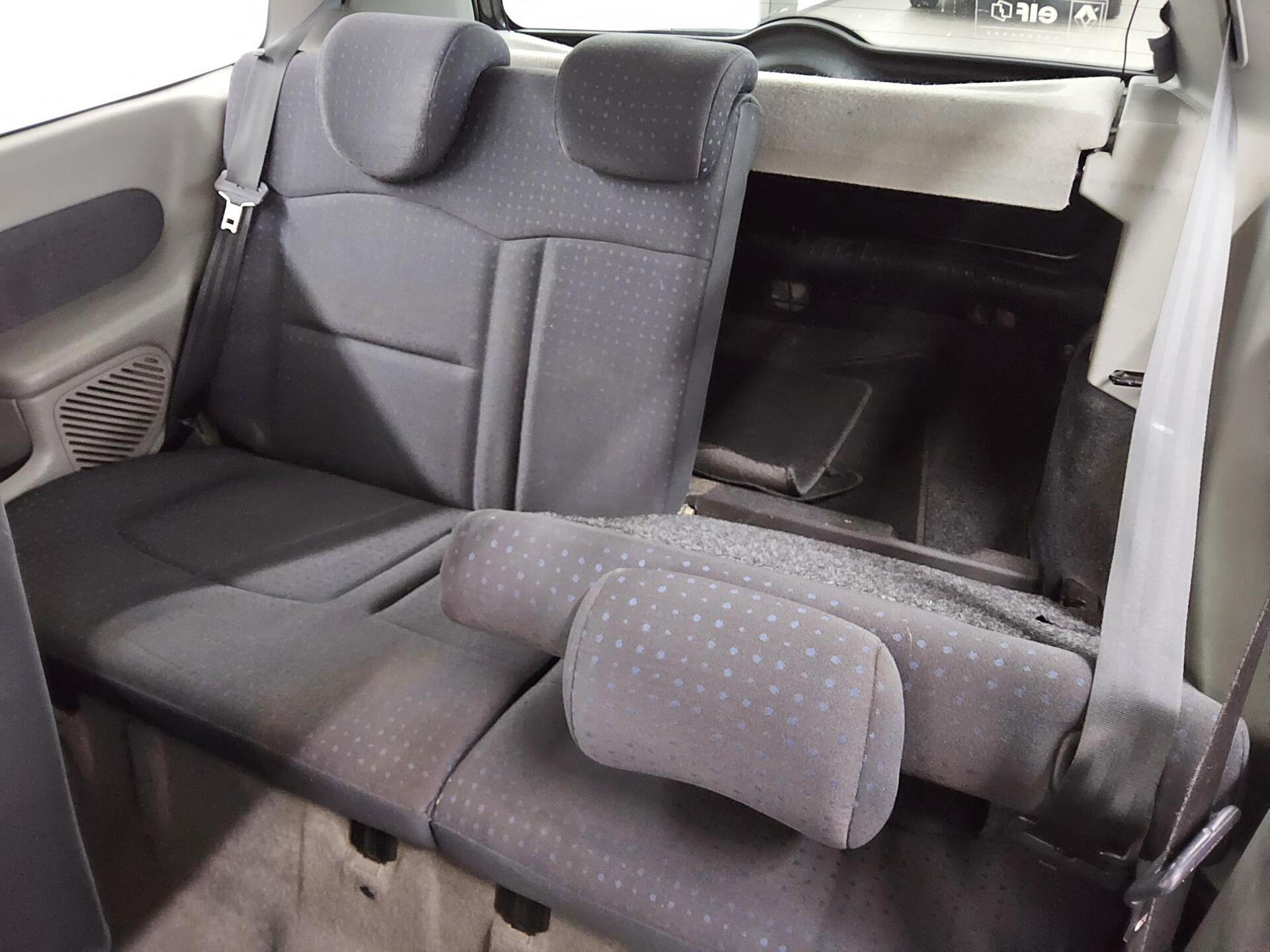 Renault Clio 1.2 Klima USB ZV 12