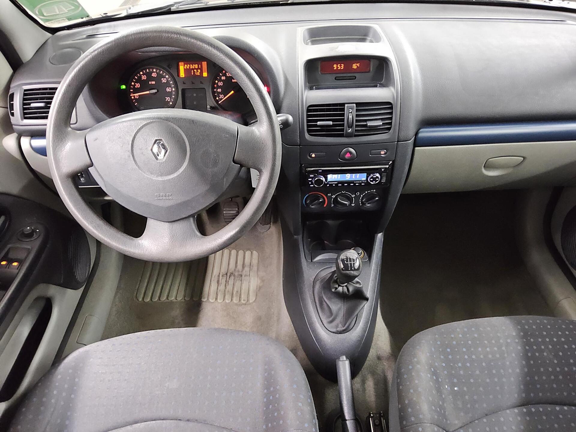 Renault Clio 1.2 Klima USB ZV 5
