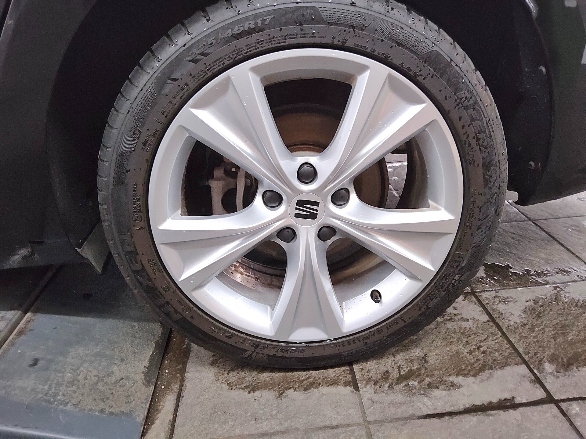 Seat Leon ST 1.4 e-HYBRID FR-Line Navi LED ACC AHK 11