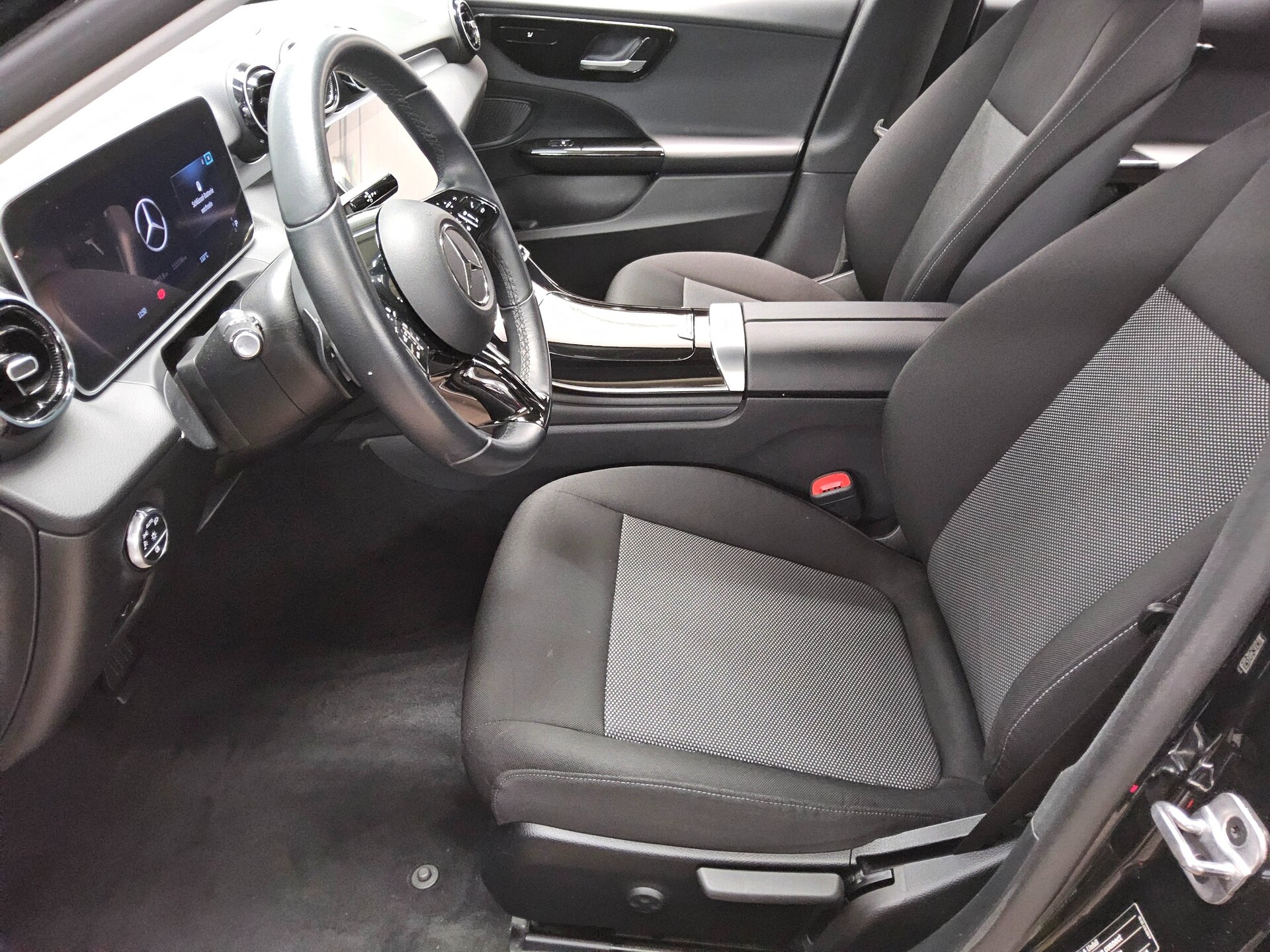 Mercedes-Benz C 200 T d Avantgarde Night Navi LED RFK 9