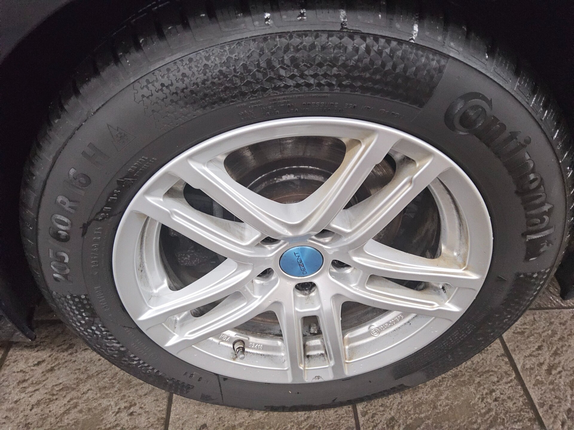 BMW 320dA Touring Sport-Line T-Leder Navi LED LC Pro 11