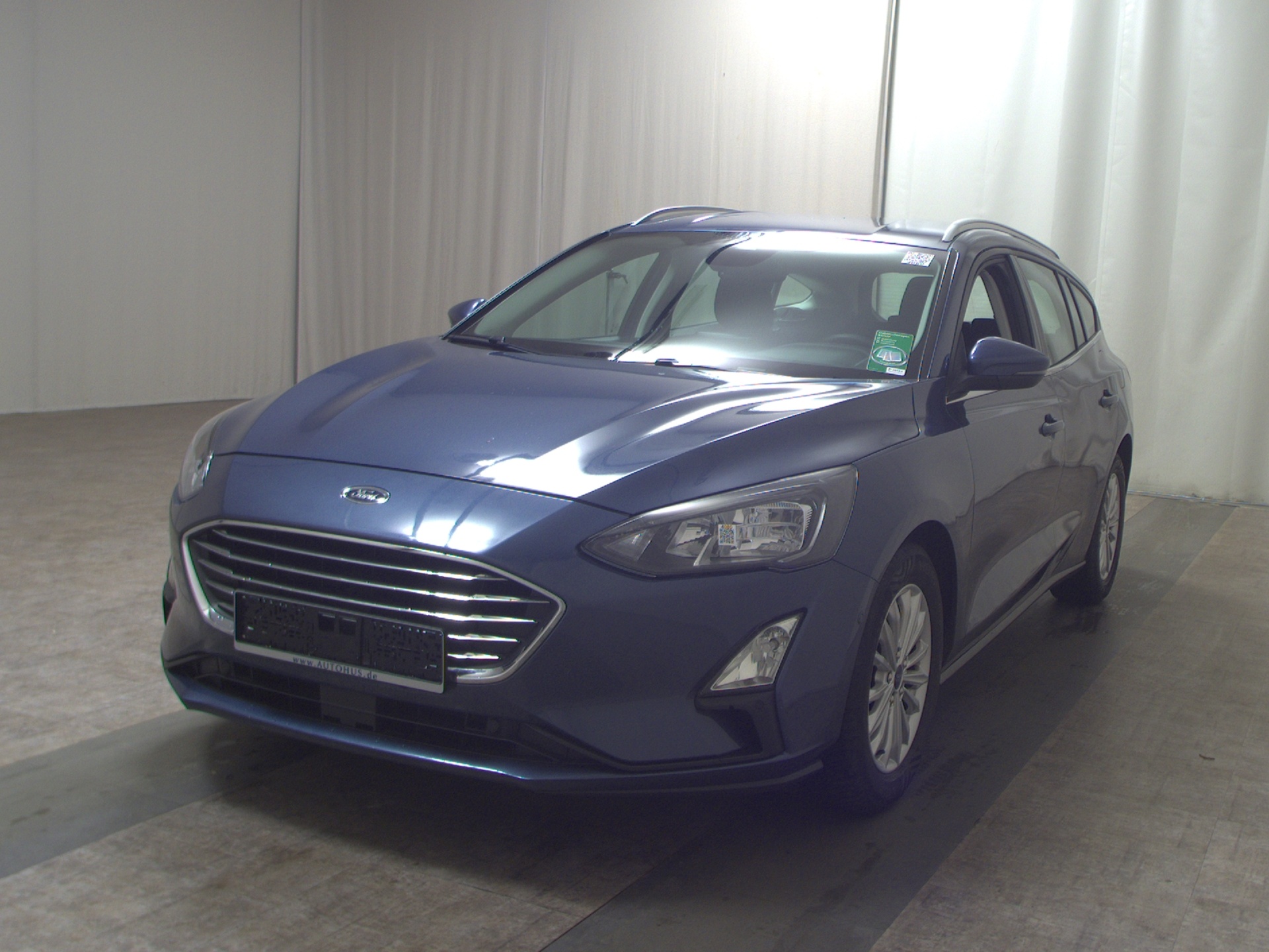 Ford Focus Turnier 1.0 EB Titanium Navi LED RFK PDC 2