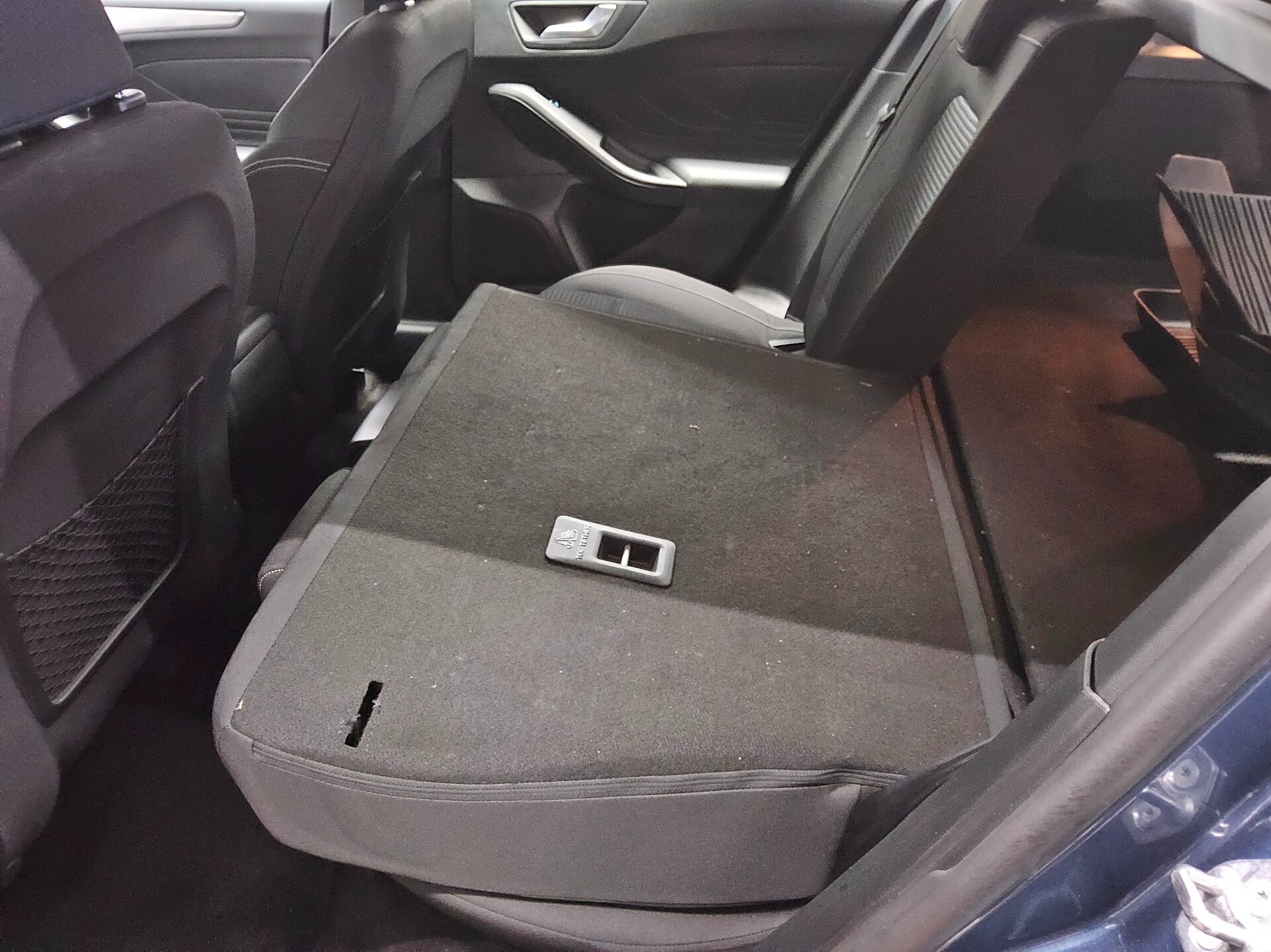 Ford Focus Turnier 1.0 EB Titanium Navi LED RFK 12