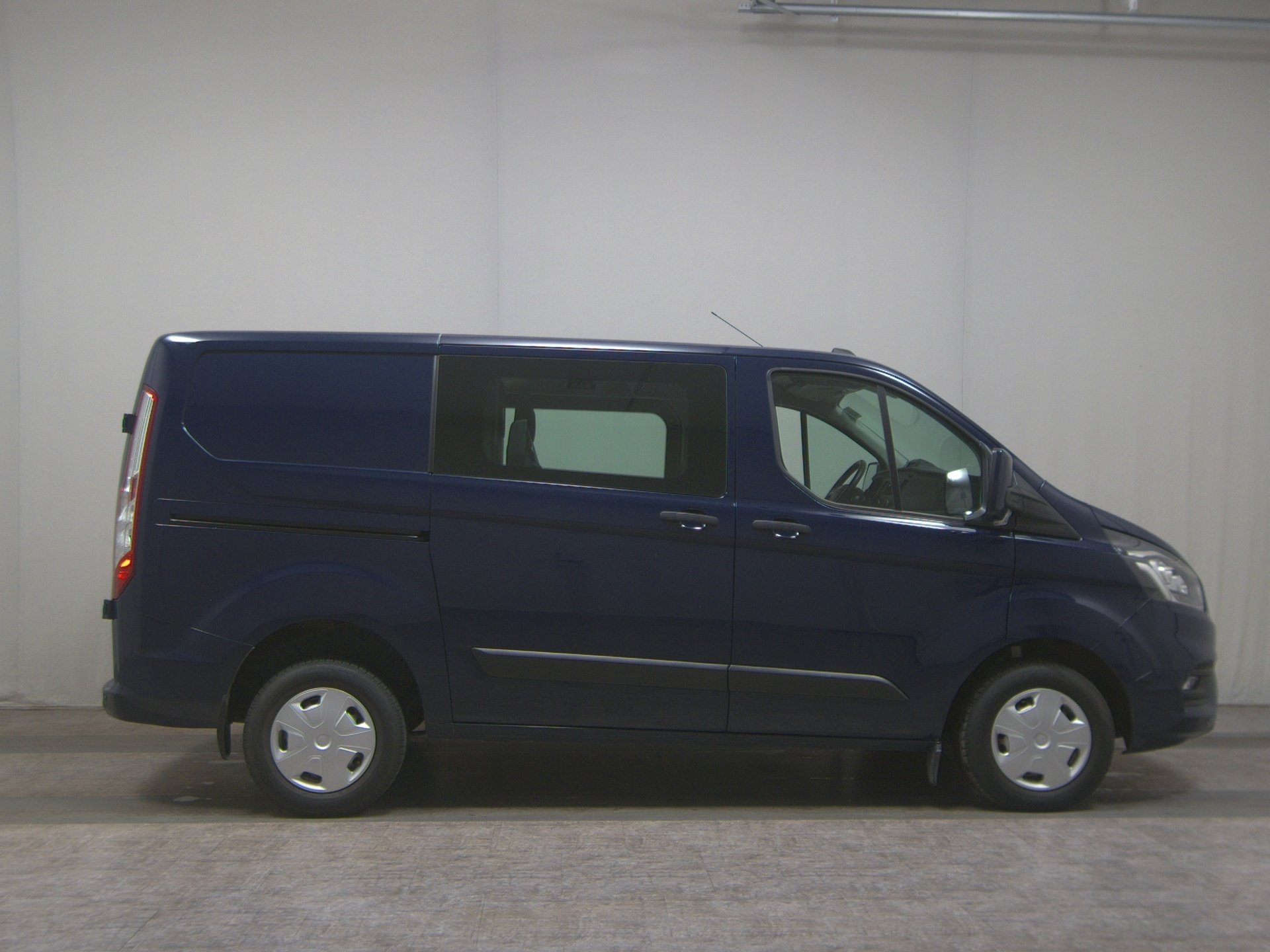 Ford Transit Custom 2.0 TDCi L1 6-Sitze PDC Shz