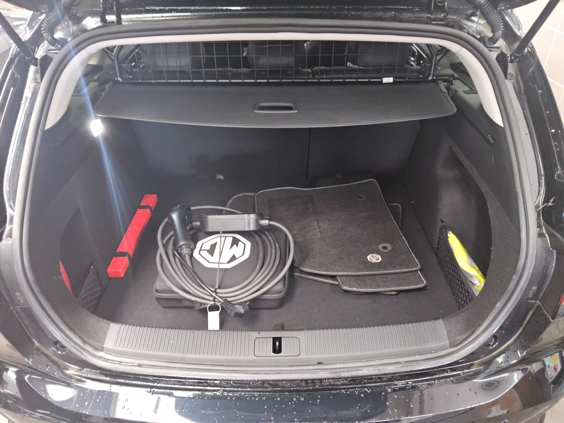 MG MG5 Comfort Navi LED Leder Kamera 12