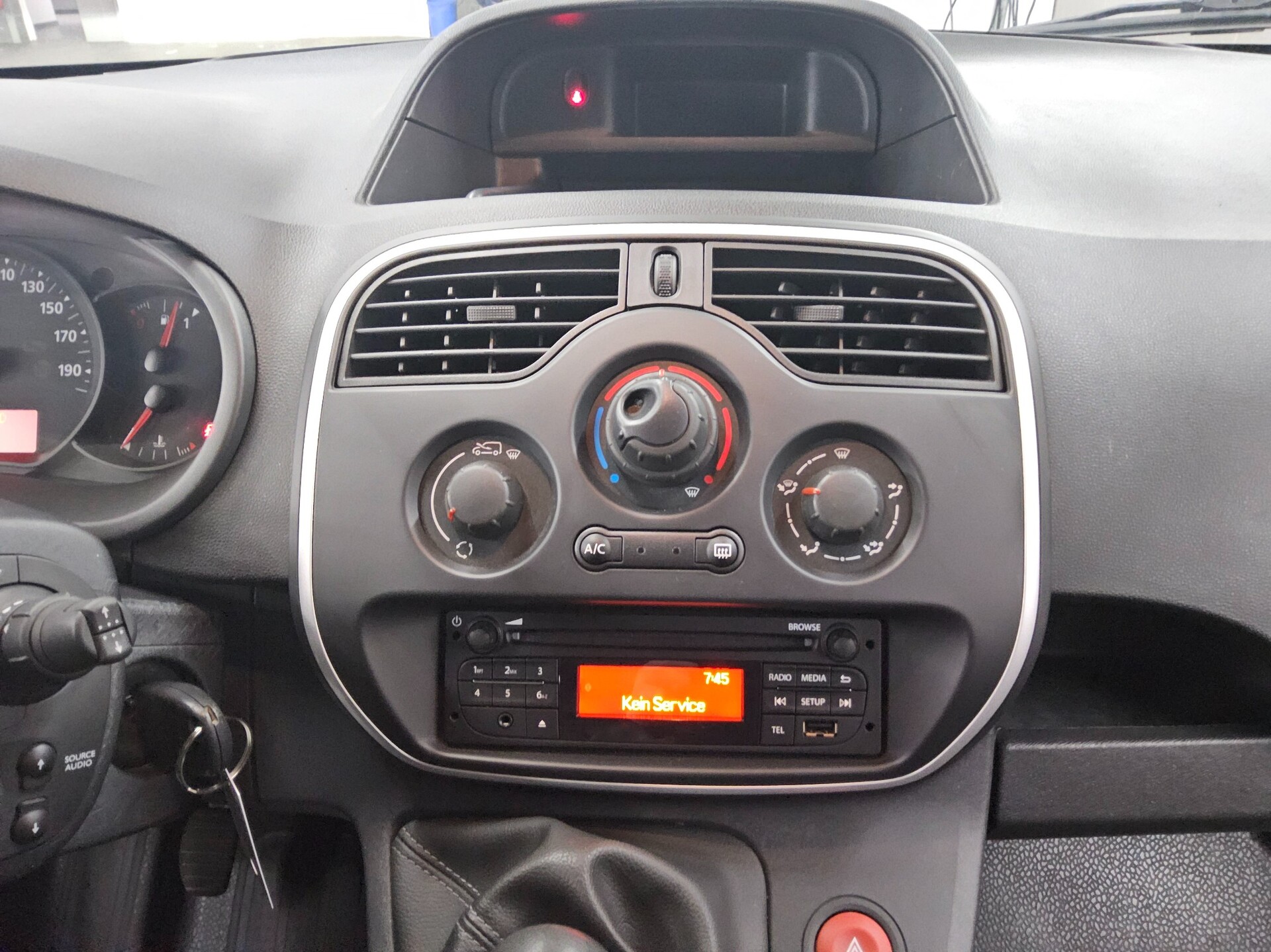 Renault Kangoo Rapid 1.5 dCi 2-Sitzer Klima Regalsystem 7