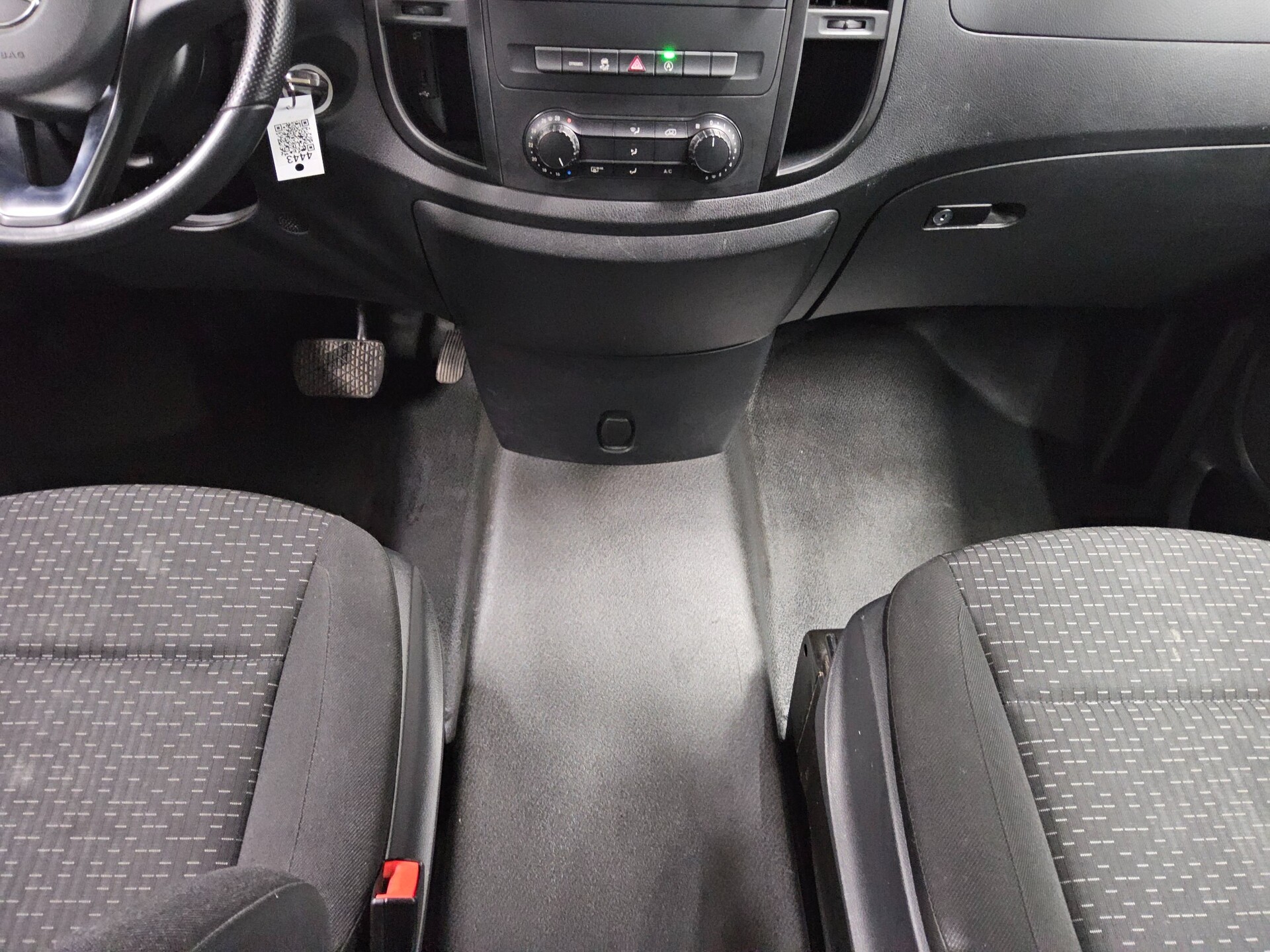 Mercedes-Benz Vito CDI Tourer Pro extralang 8-Sitzer Navi RfK 6