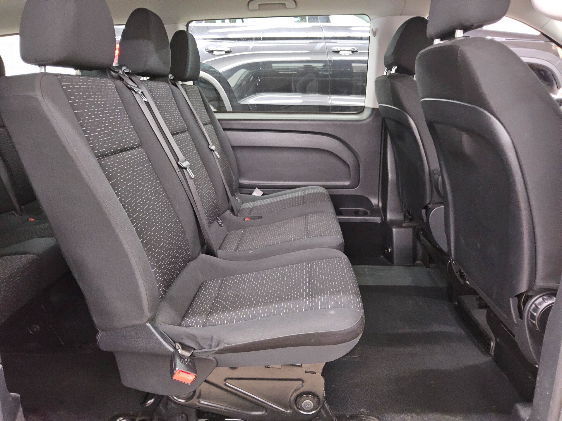 Mercedes-Benz Vito CDI extralang 8-Sitze Nav RfK PDC Shz Tempo 13