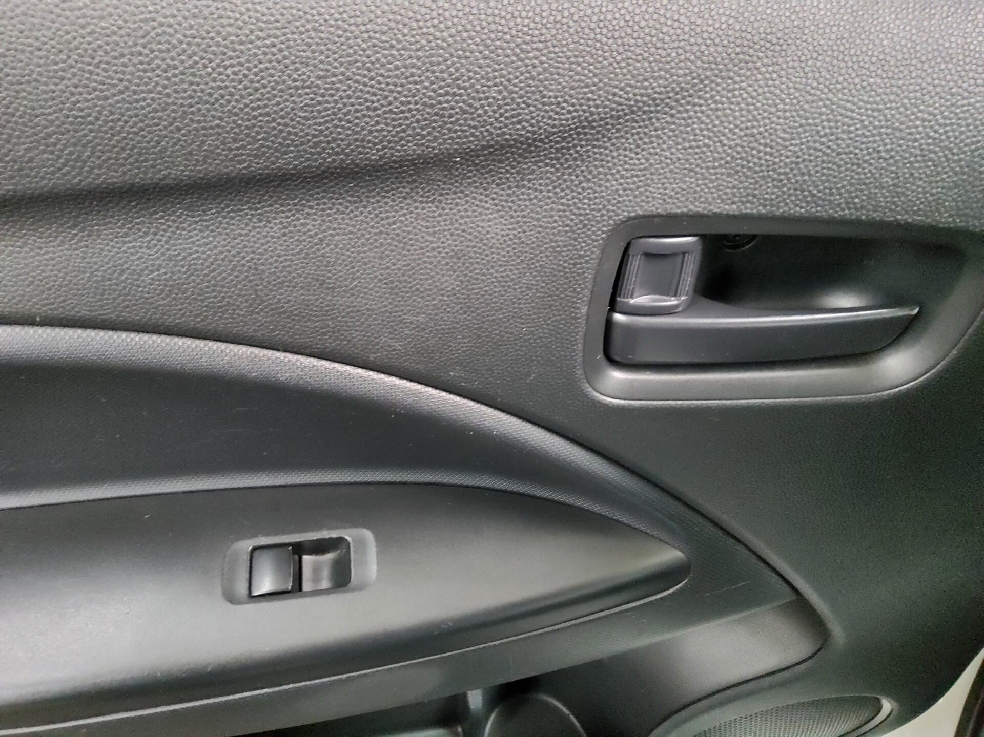 Mitsubishi Space Star 1.2 DAB FSE Bluetooth Klima 9